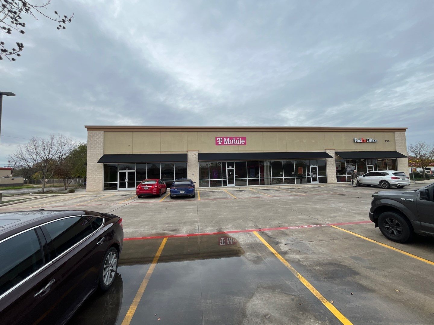 Storefront Revival: Transforming Business Exteriors with a New Coat of Brilliance by 360 Painting Central Texas 