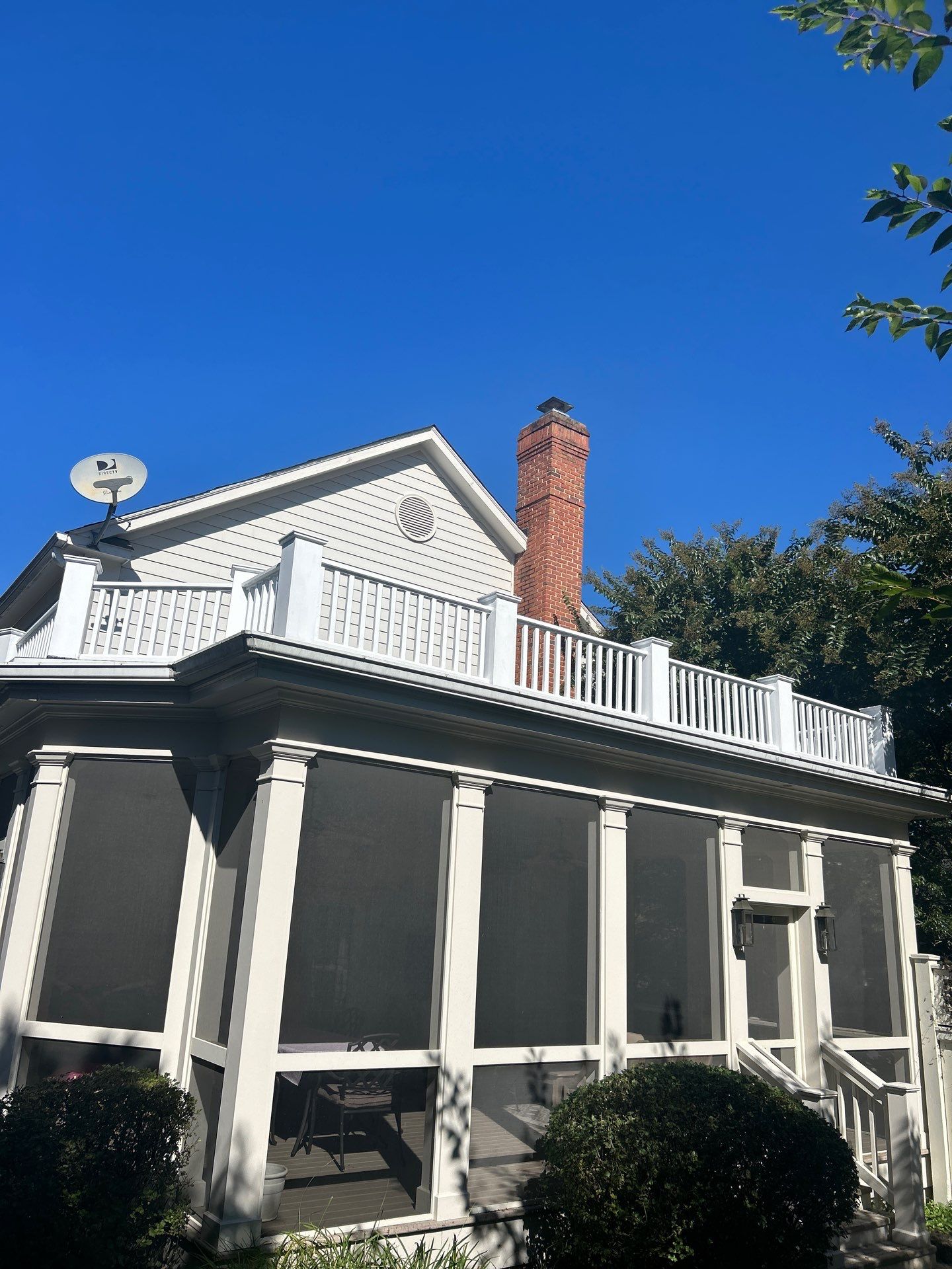 McLean - Residential Flat Roof Replacement with Carlisle Syntec EPDM by RM Banning, Inc.