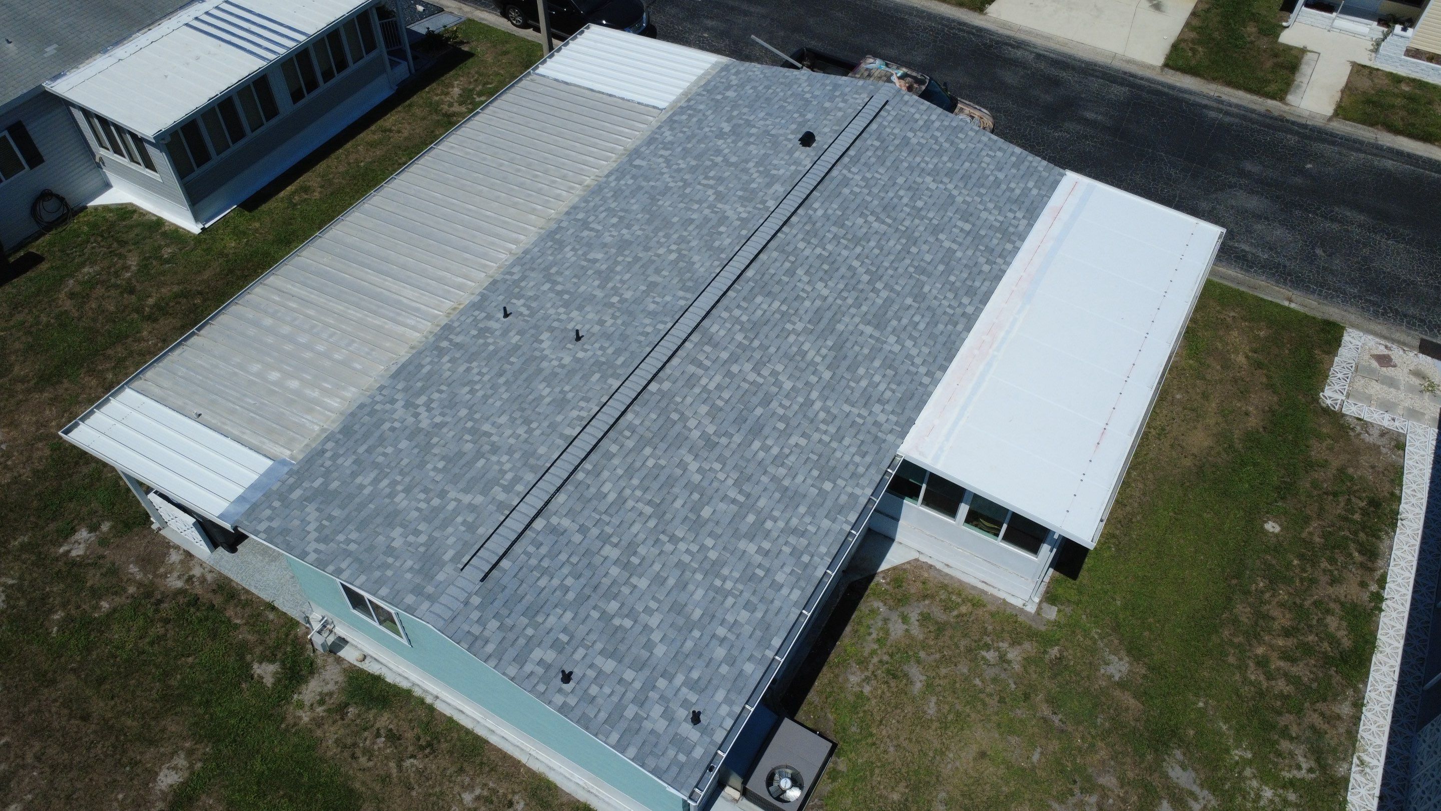 Roof replacement in Palmetto, FL by Steadfast Roofing