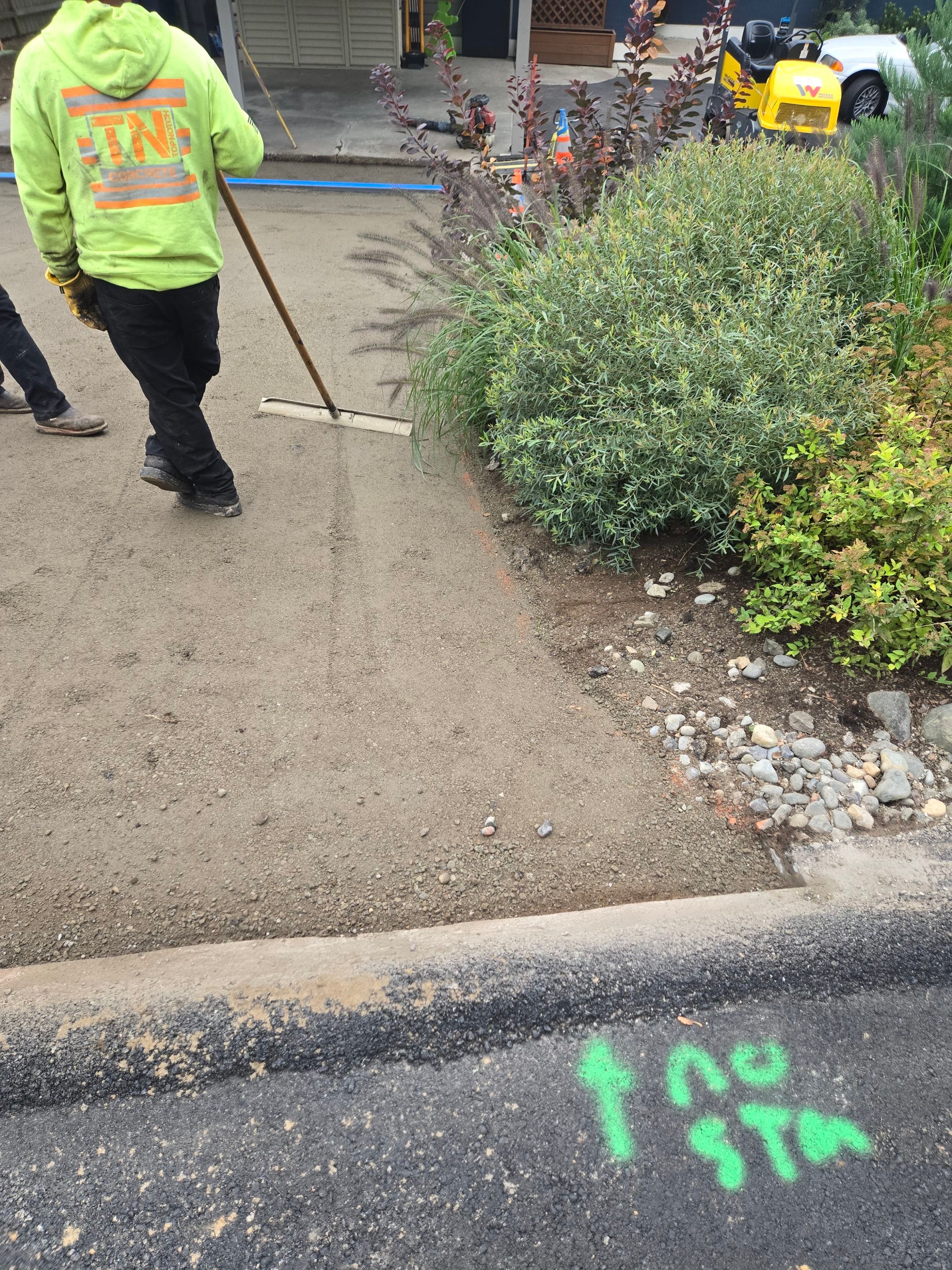 Asphalt Driveway Repair | Edmonds  by Jireh Asphalt & Concrete Inc 