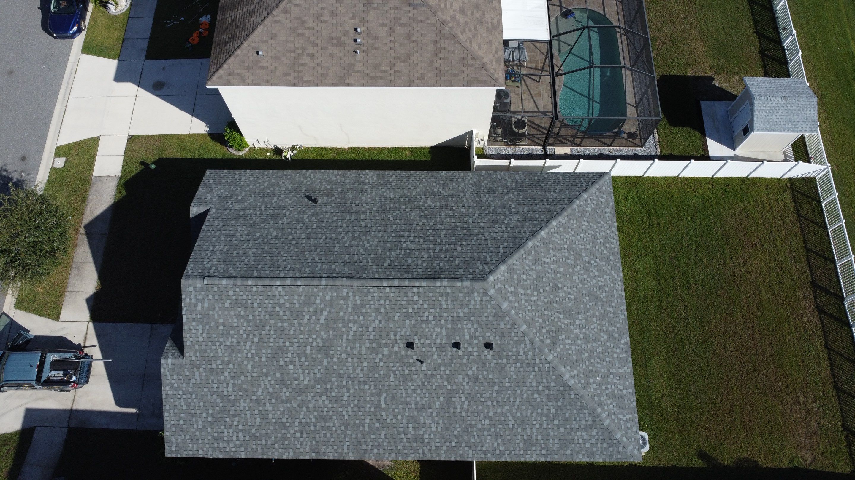 Roof Replacement in Gibsonton, FL by Steadfast Roofing 