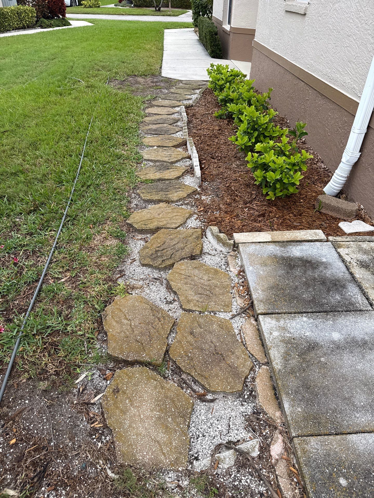 🚤 Captain’s Court Condos Exterior Cleaning – Terra Ceia, FL by Sunshine AquaWash
