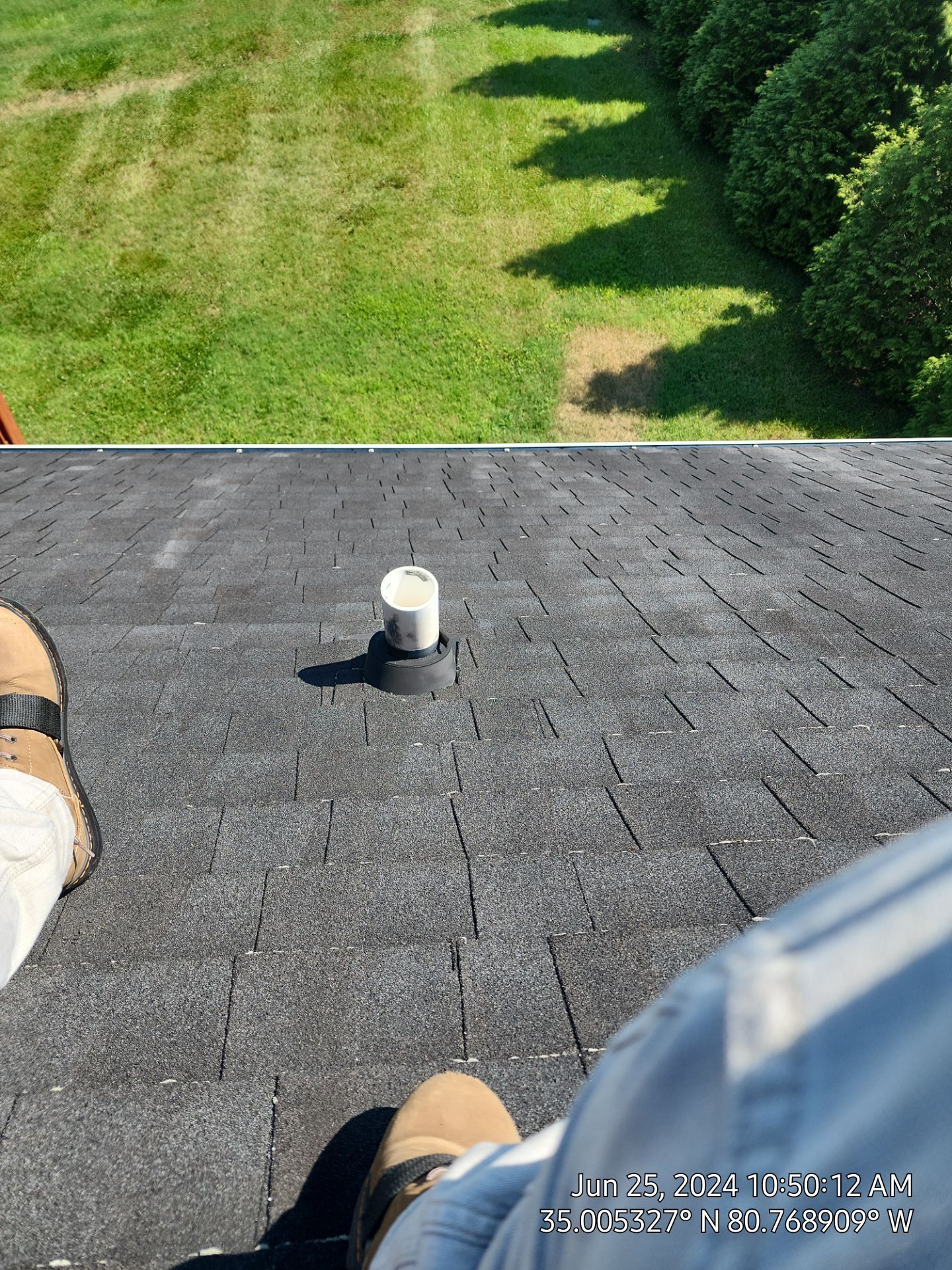 Quick roof repair by Best Roofing Now LLC