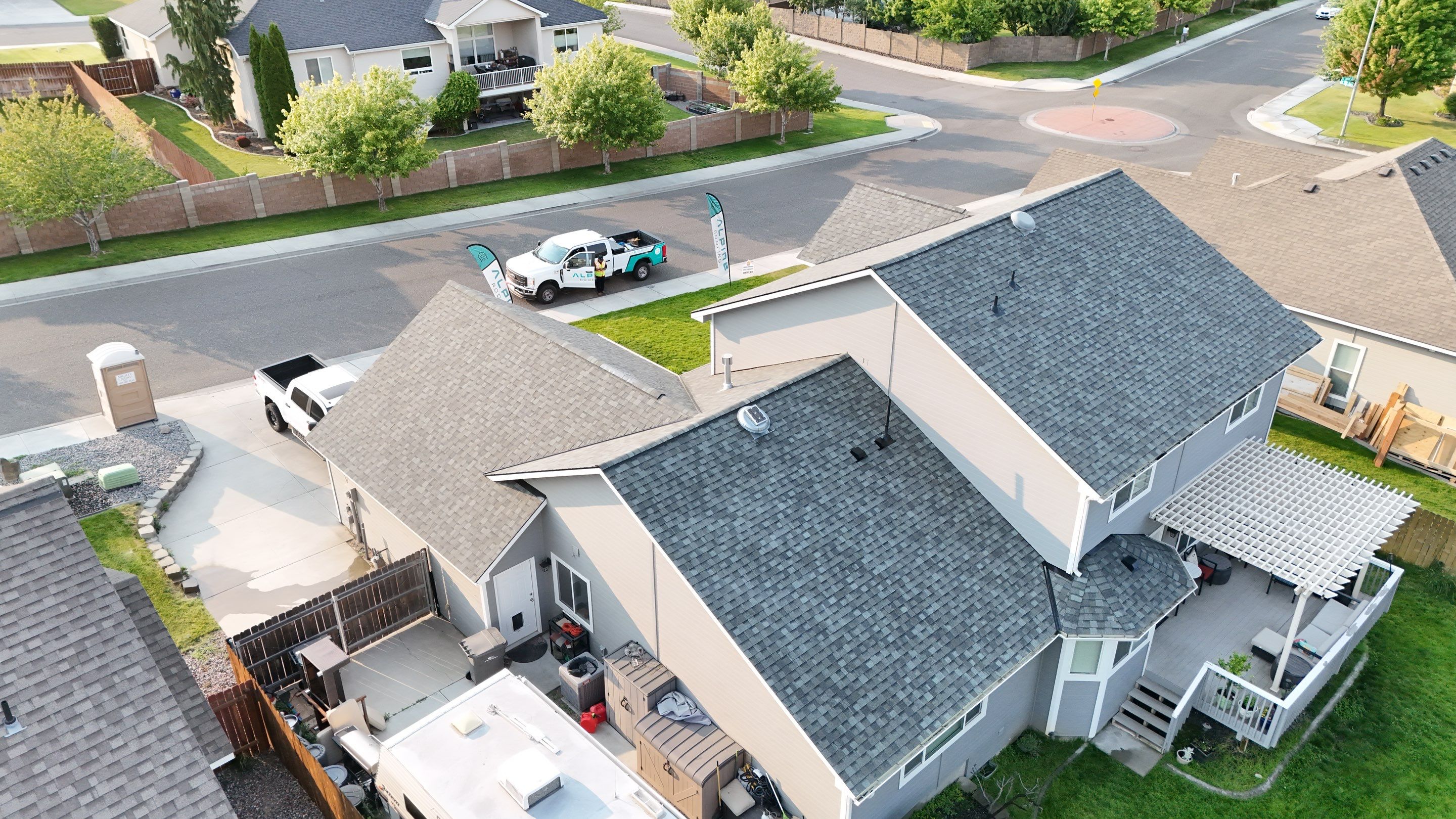 Residential Roofing Installation with CertainTeed Landmark Shingles in Kennewick by Alpine Roofing