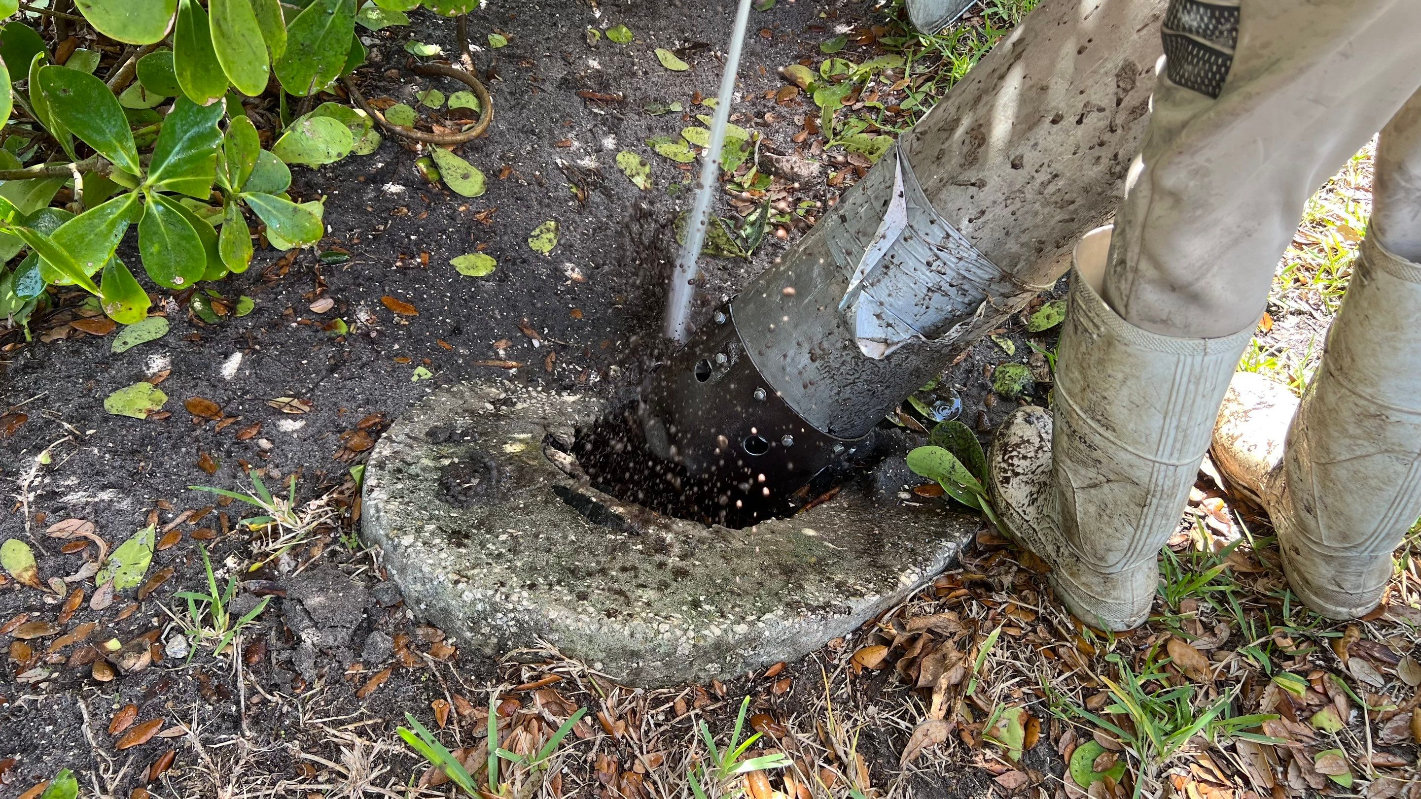 Condo Complex Stormwater System Maintenance by APS Power & Water