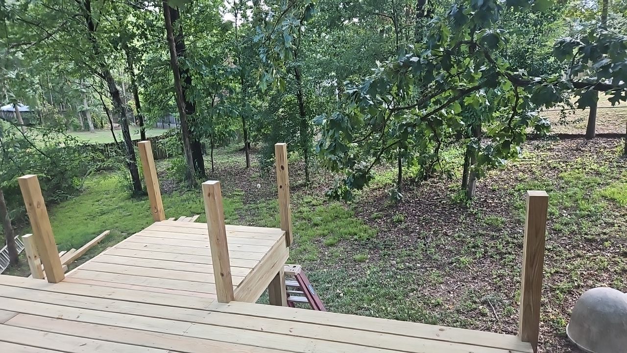 Russet Cove Circle - Deck Installation by Pillar and Pine