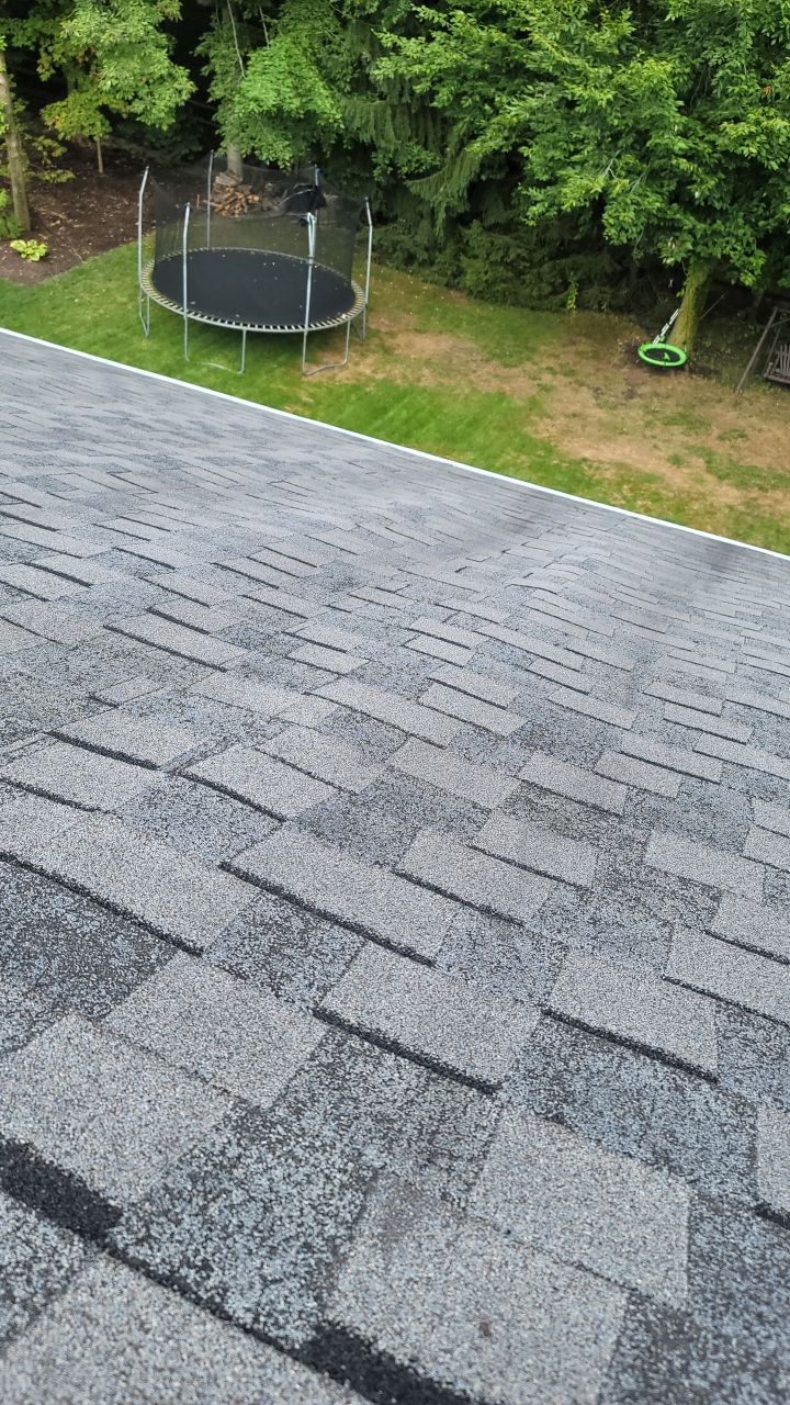 CERTAINTEED LANDMARK COLOR: PEWTER DRIP EDGE: WHITE by Eagle Eye Roofing