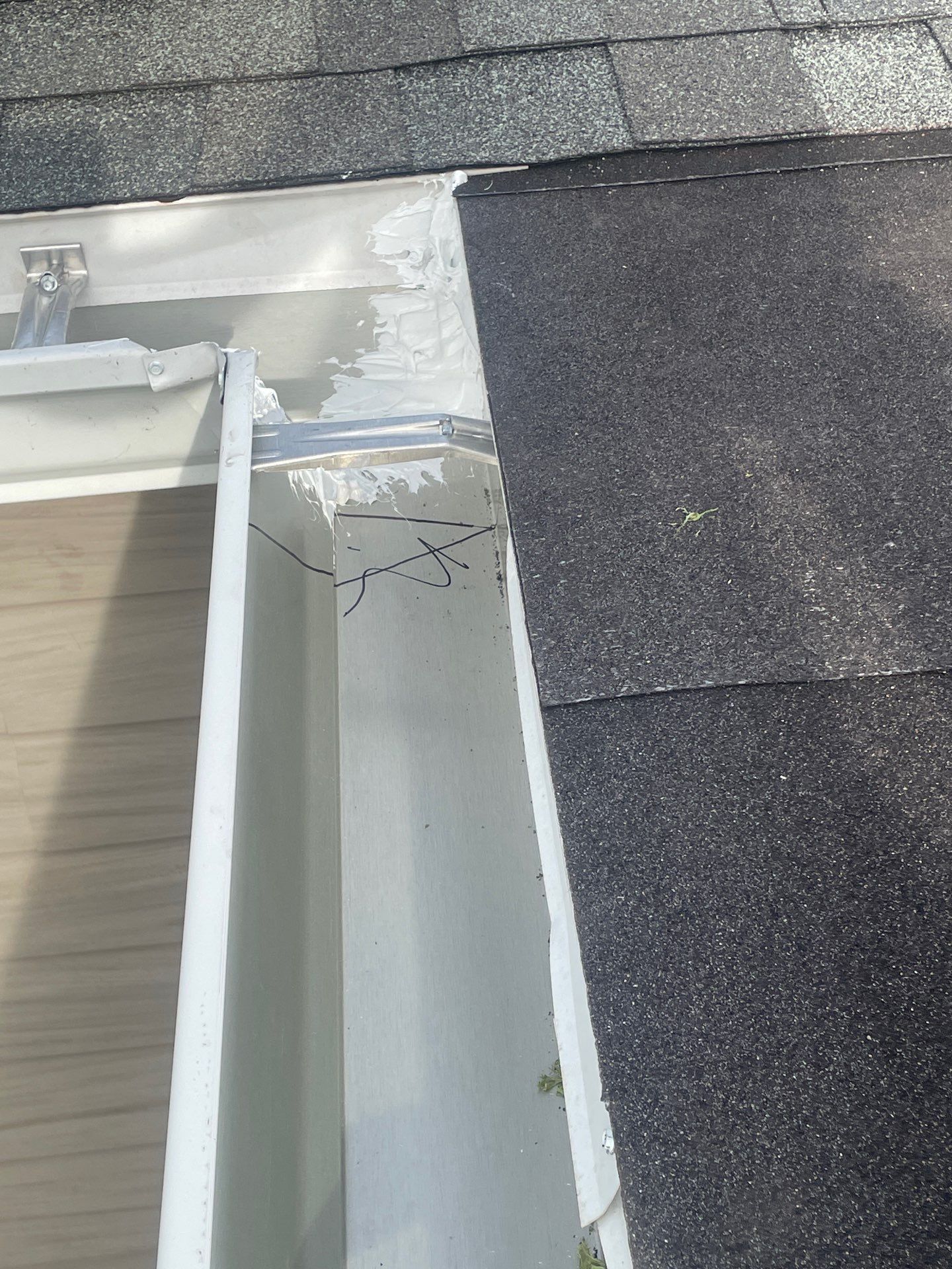 Custom 7-Inch Aluminum Gutters in Fort Myers FL by Gutter Professors