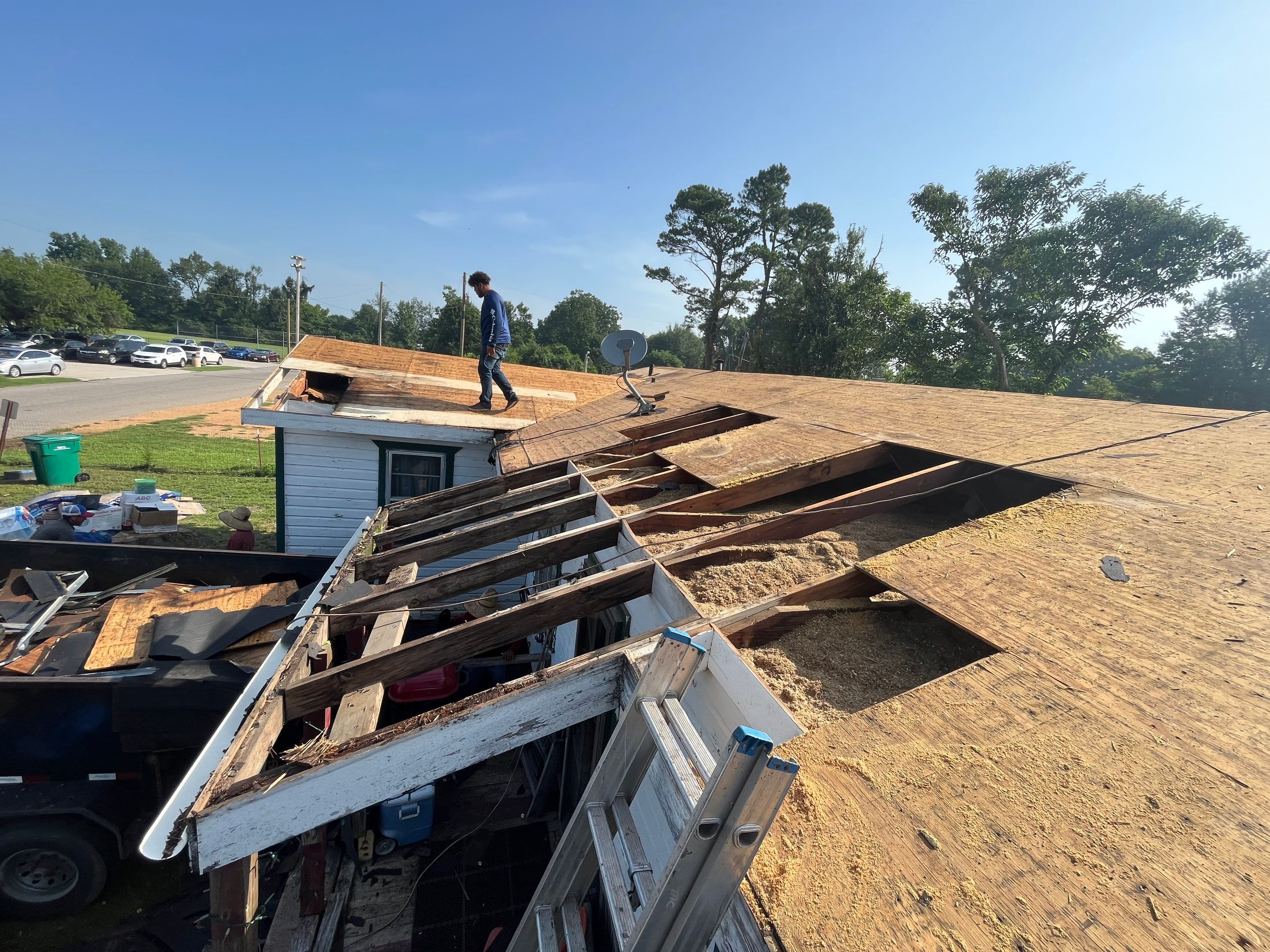 Residential Reroof: 25 Year 3-Tab Shingle by Hostetler Roofing