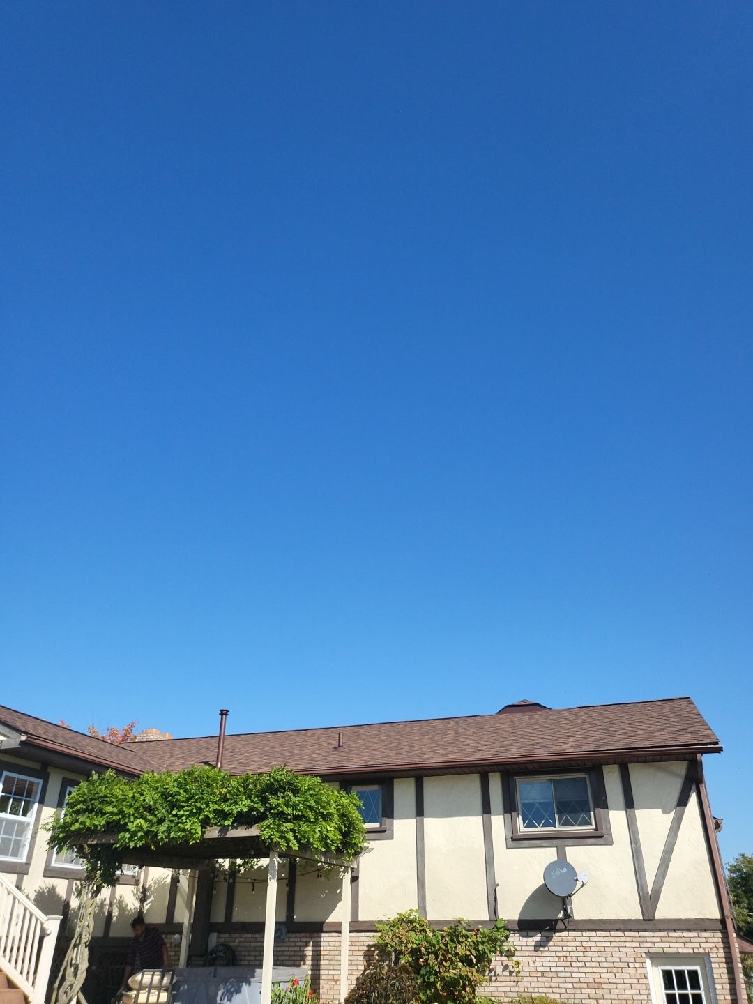 ATLAS PINNACLE COLOR: BURNT HICKORY DRIP EDGE: MUSKET BROWN by Eagle Eye Roofing