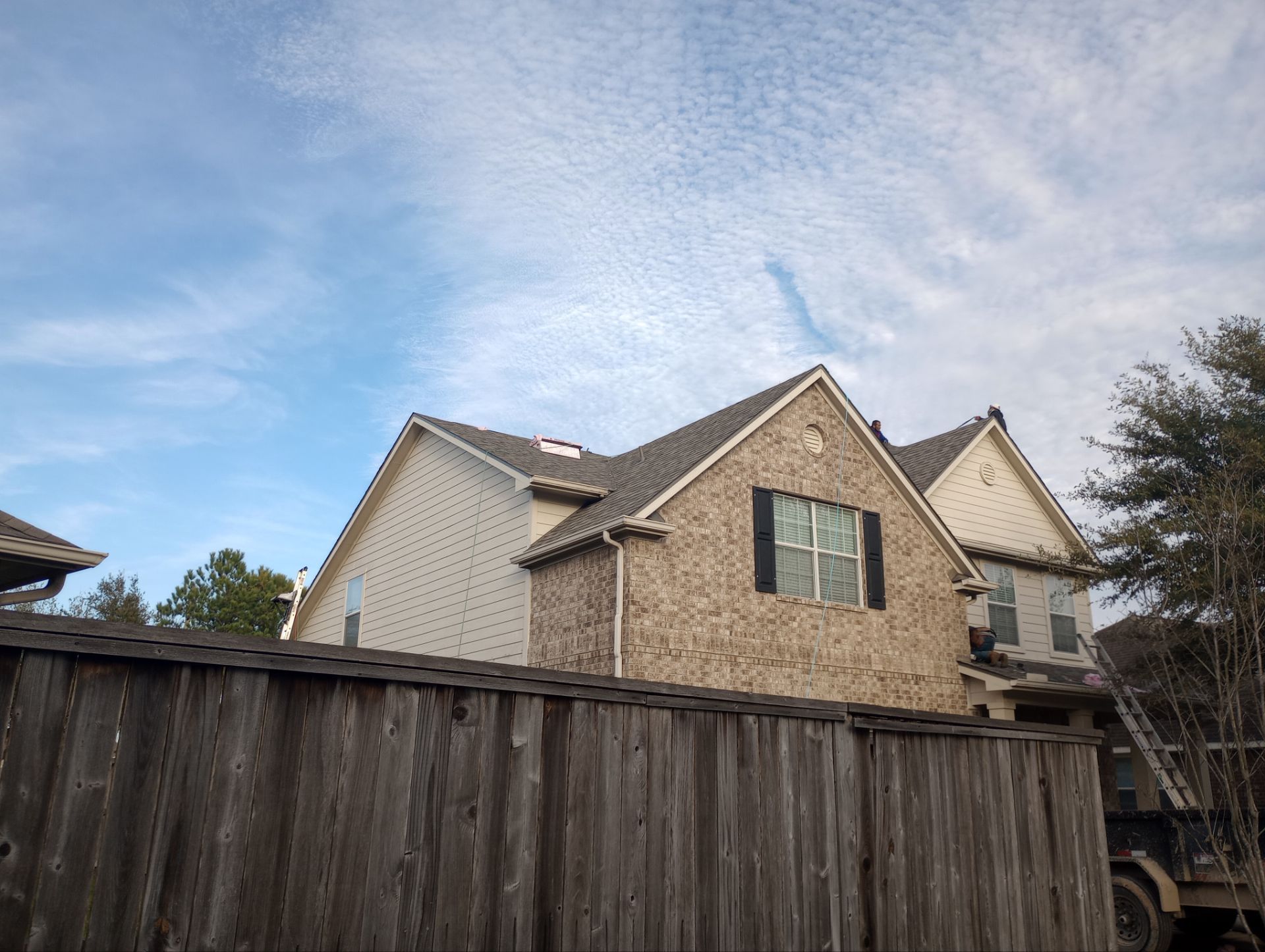 Residential Roofing Installation using Owen's Corning Duration (Lifetime) Shingles by Roof Repair Company