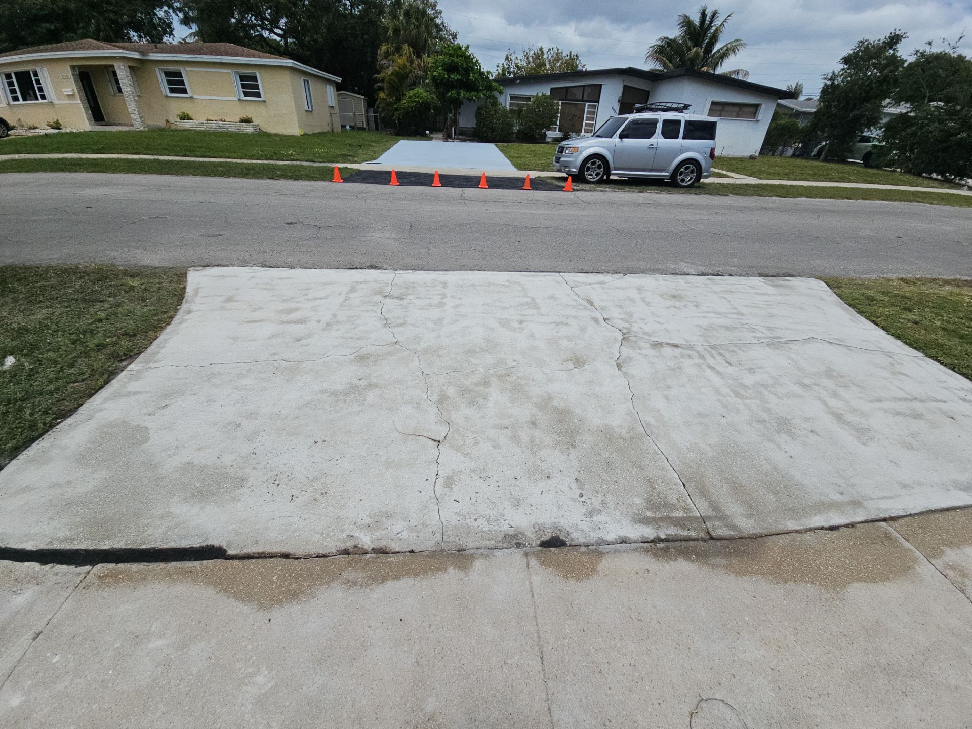 Painted Driveway by Seamless Surfaces