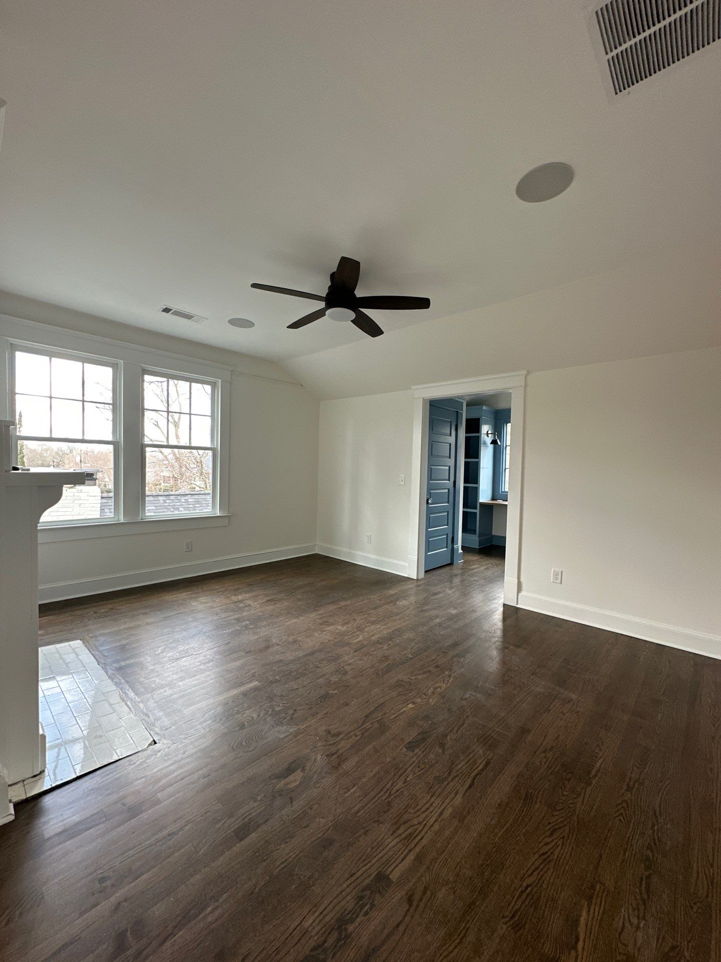 From Neutral to New Beginnings: A Bright Interior Transformation by Atlanta's Paint Doctor