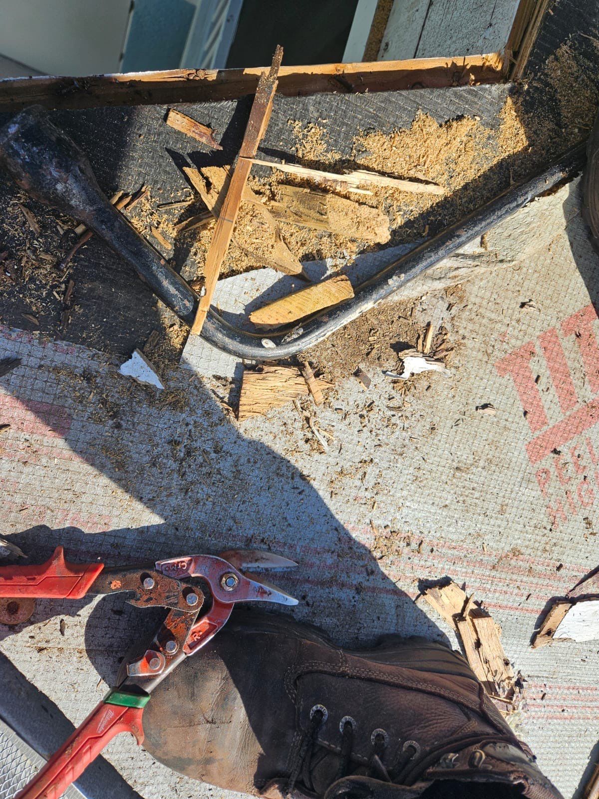 Residential Roofing Repair using Gulf Coast Metals Gulf Seam Panels by Four Peaks Roofing