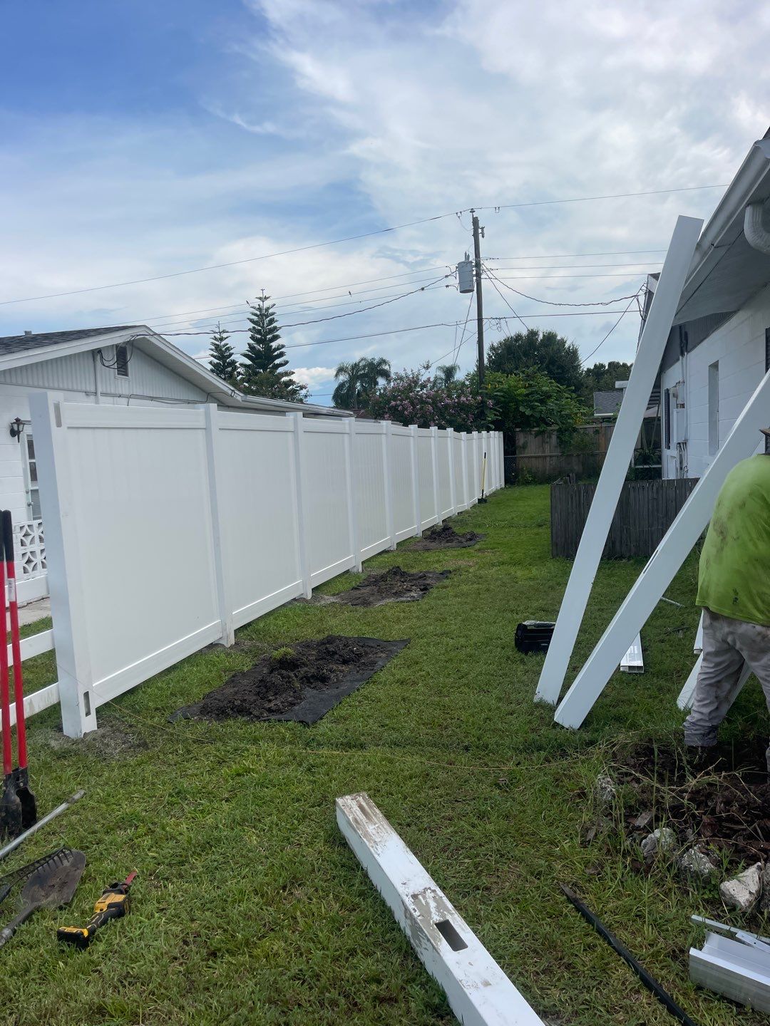 Sarasota, FL 6ft. Tall White Vinyl Privacy Fence  by Asap fence and gates, LLC