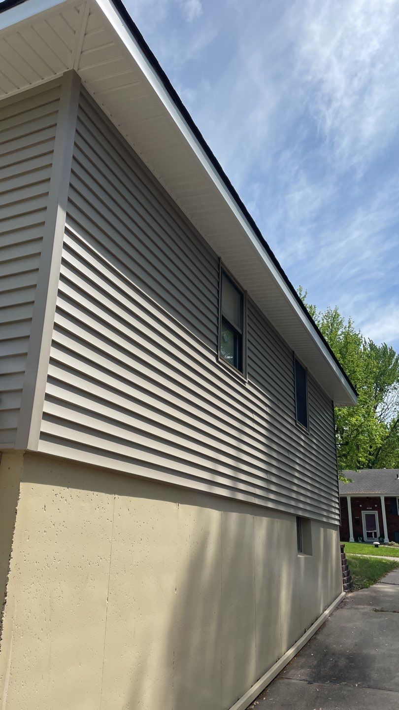 Residential Roofing Installation and adding our Premium Point  by EEC  Windows, Siding & Roofing 