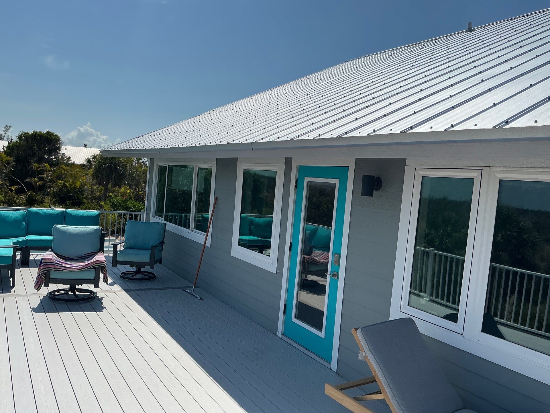 7-inch Commercial Gutters in Sanibel FL by Gutter Professors