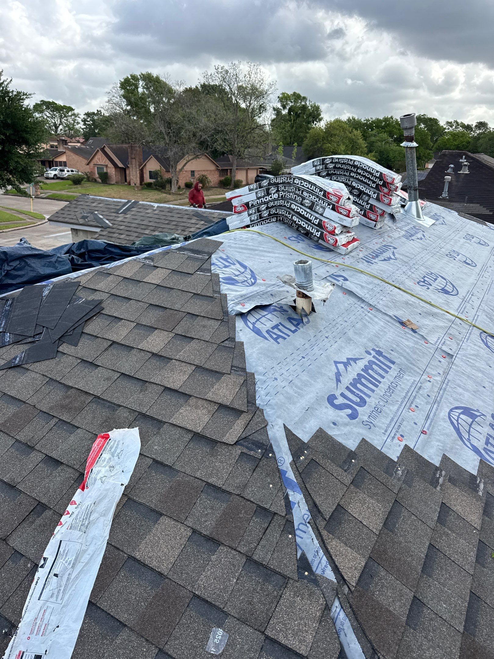 North Shore Roof Installation using Atlas Pinnacle Pristine by Modern BYLT Roofing & Construction