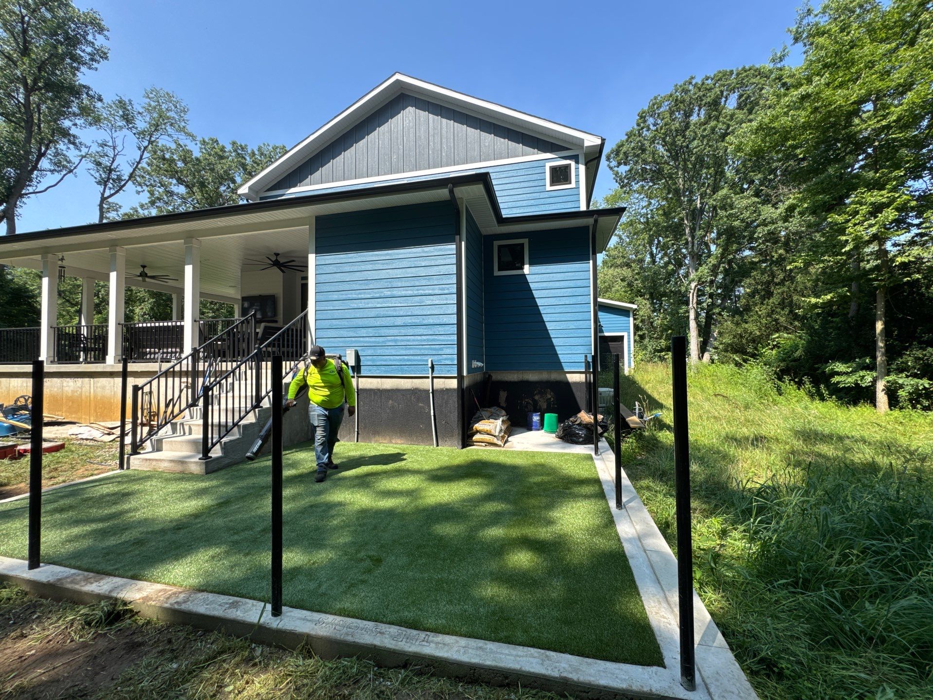 K9Grass in Mishawaka, IN by ForeverLawn NEIN/INDY