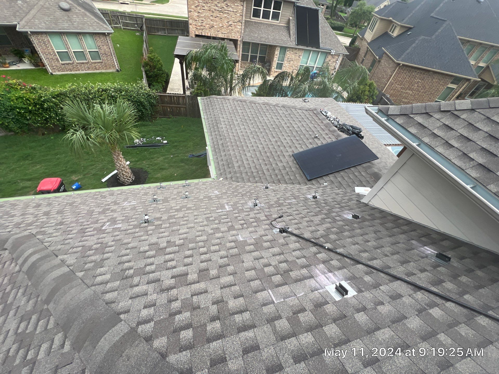 D&R In SugarLand Tx  by Sunaura Solar