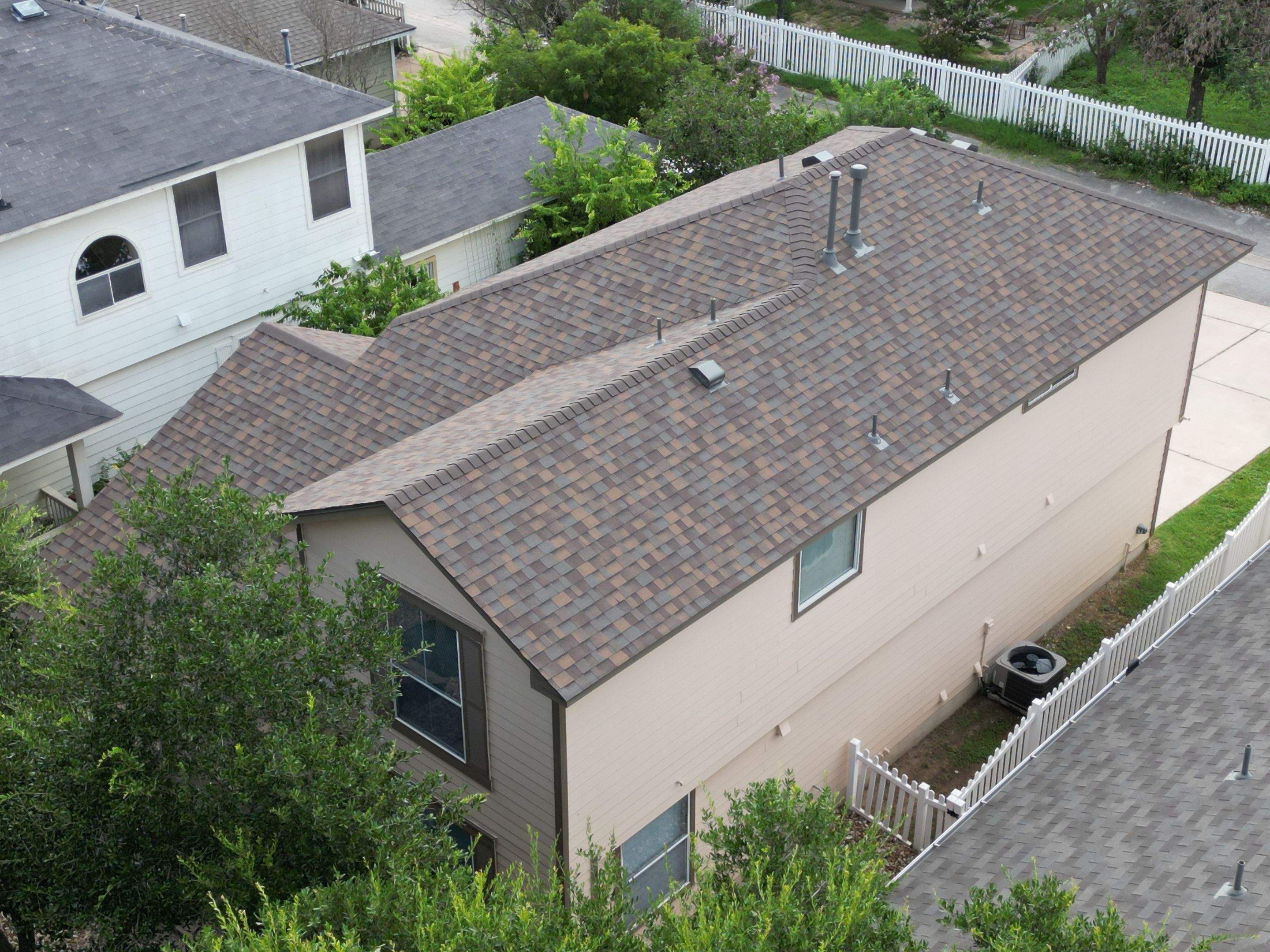 Teak - Owens Corning TruDefinition Duration by RoofsOnly.com