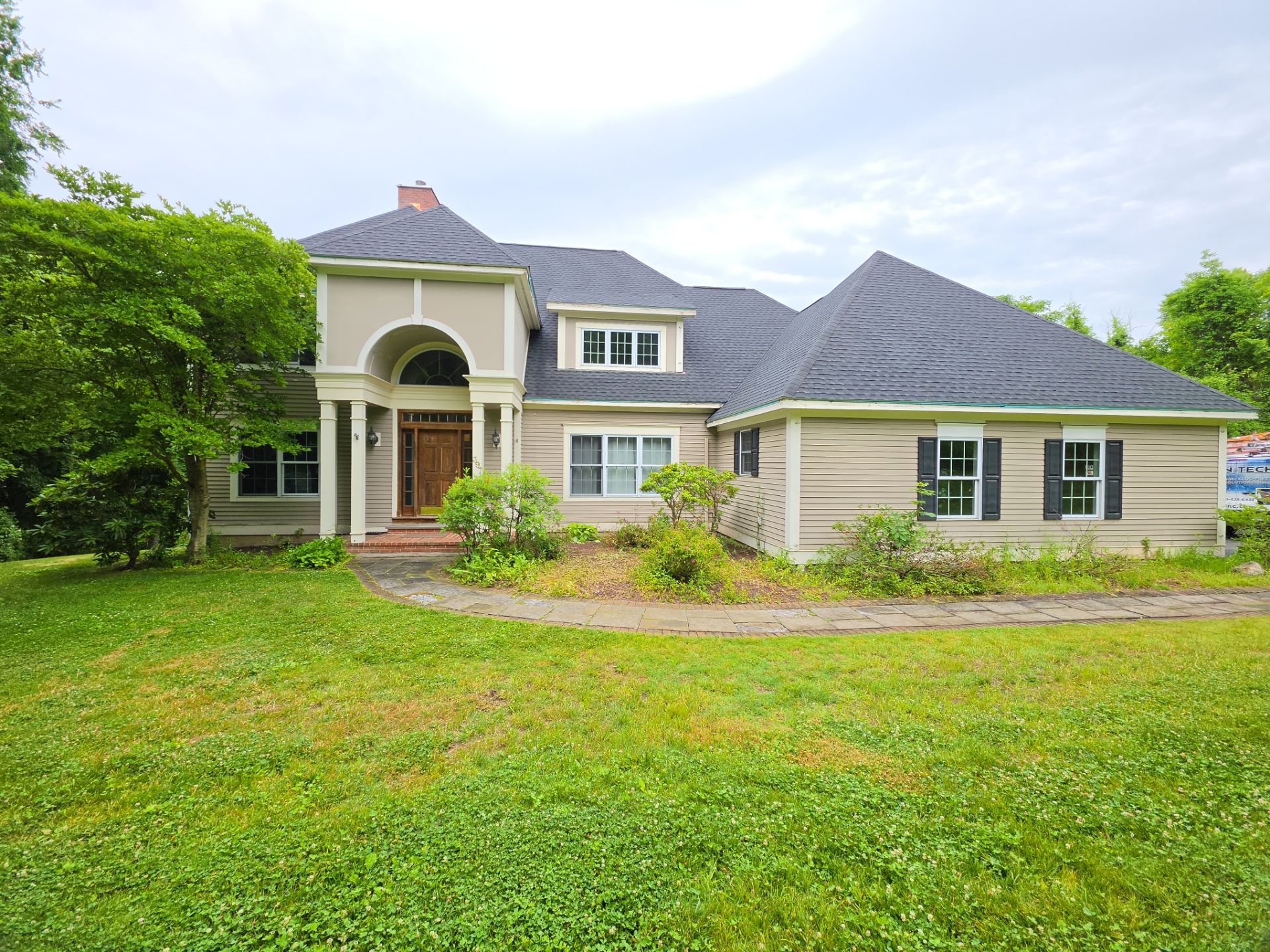 Transformation Raintech by DiGiorgi Roofing and Siding Inc