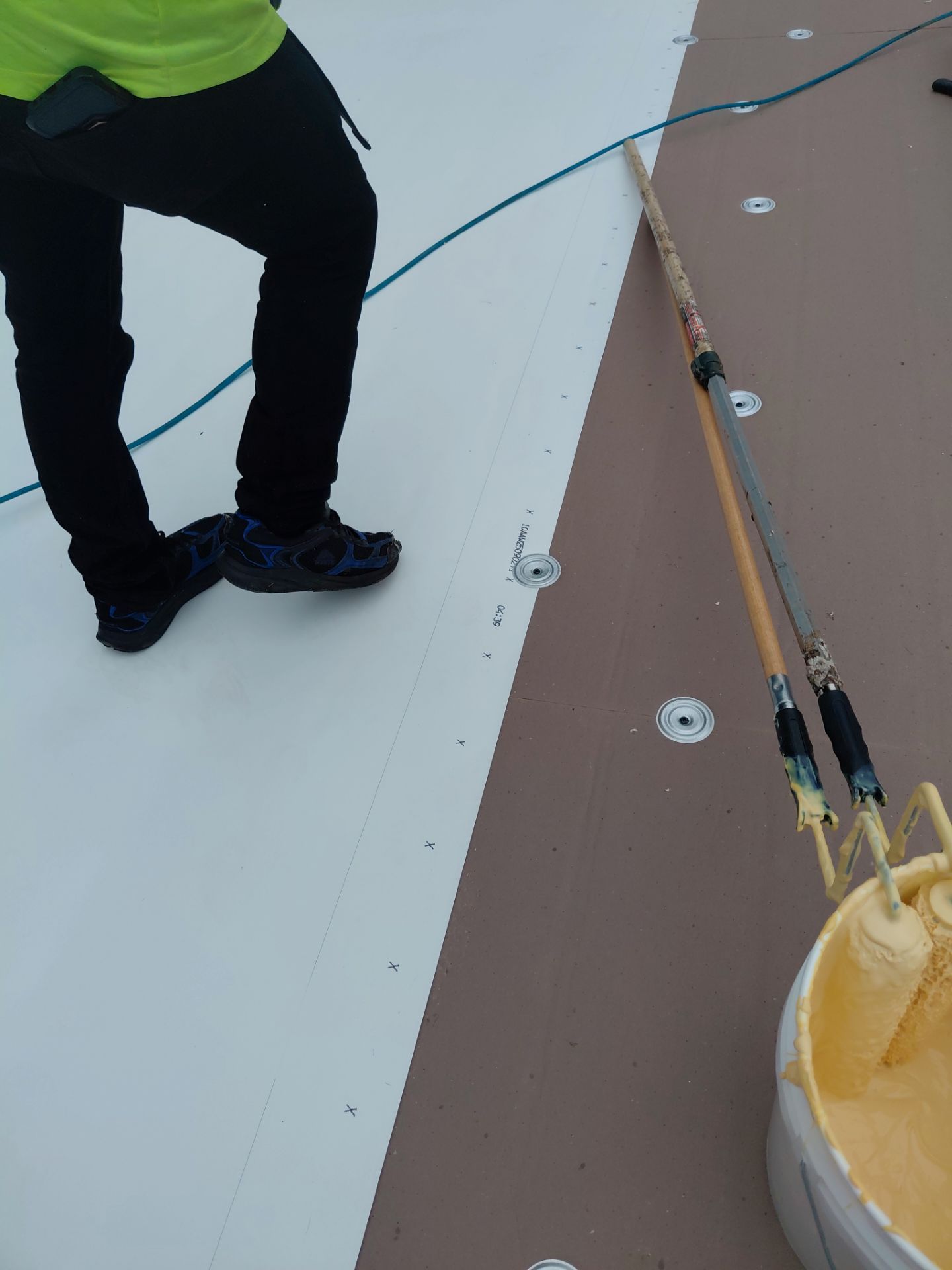 Falls Church :  TPO by RM Banning, Inc.