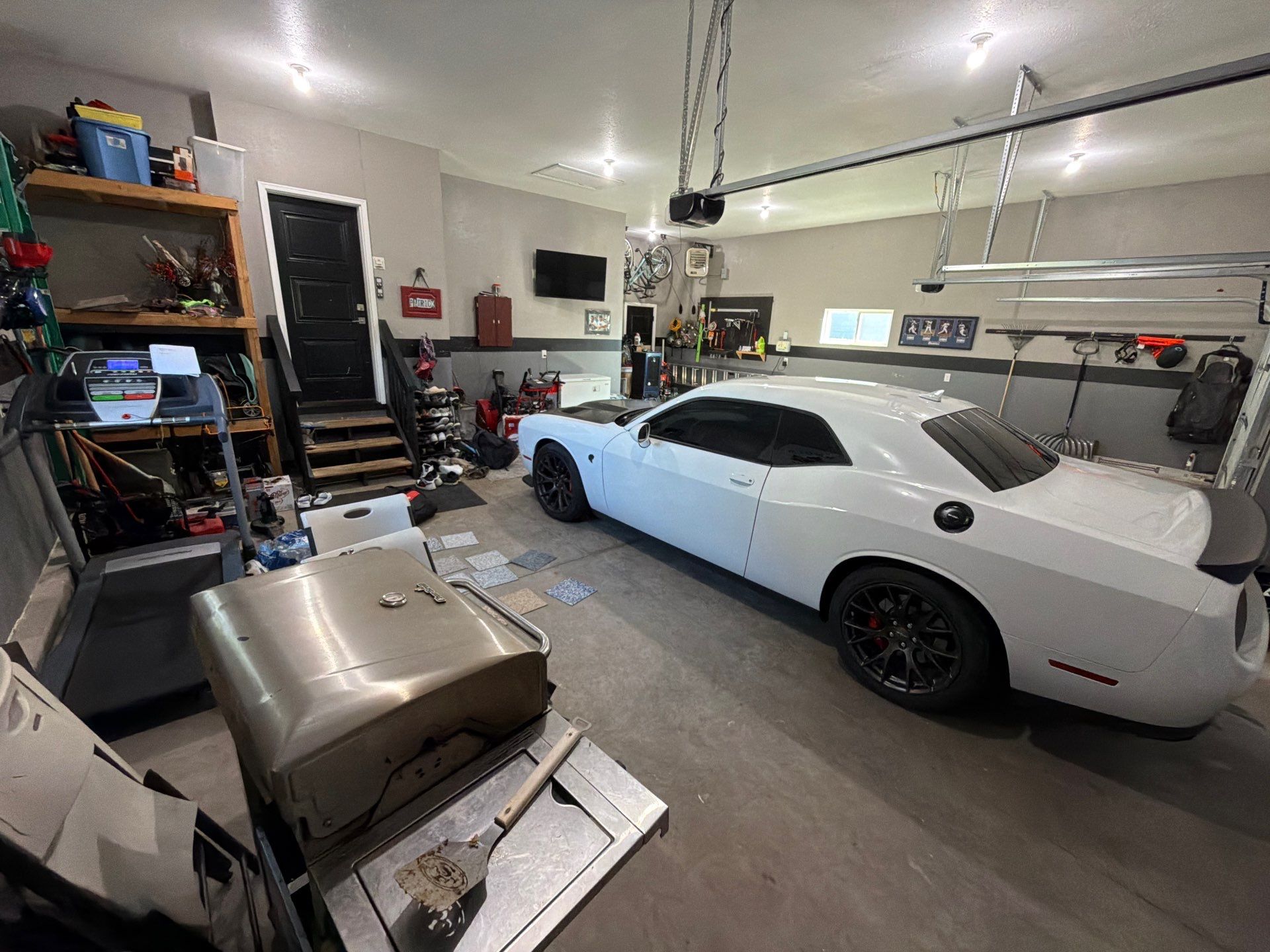 Custom Gray Flake Garage Floor Coating in Sioux Falls by Select Painting, Coatings & Garage Cabinets