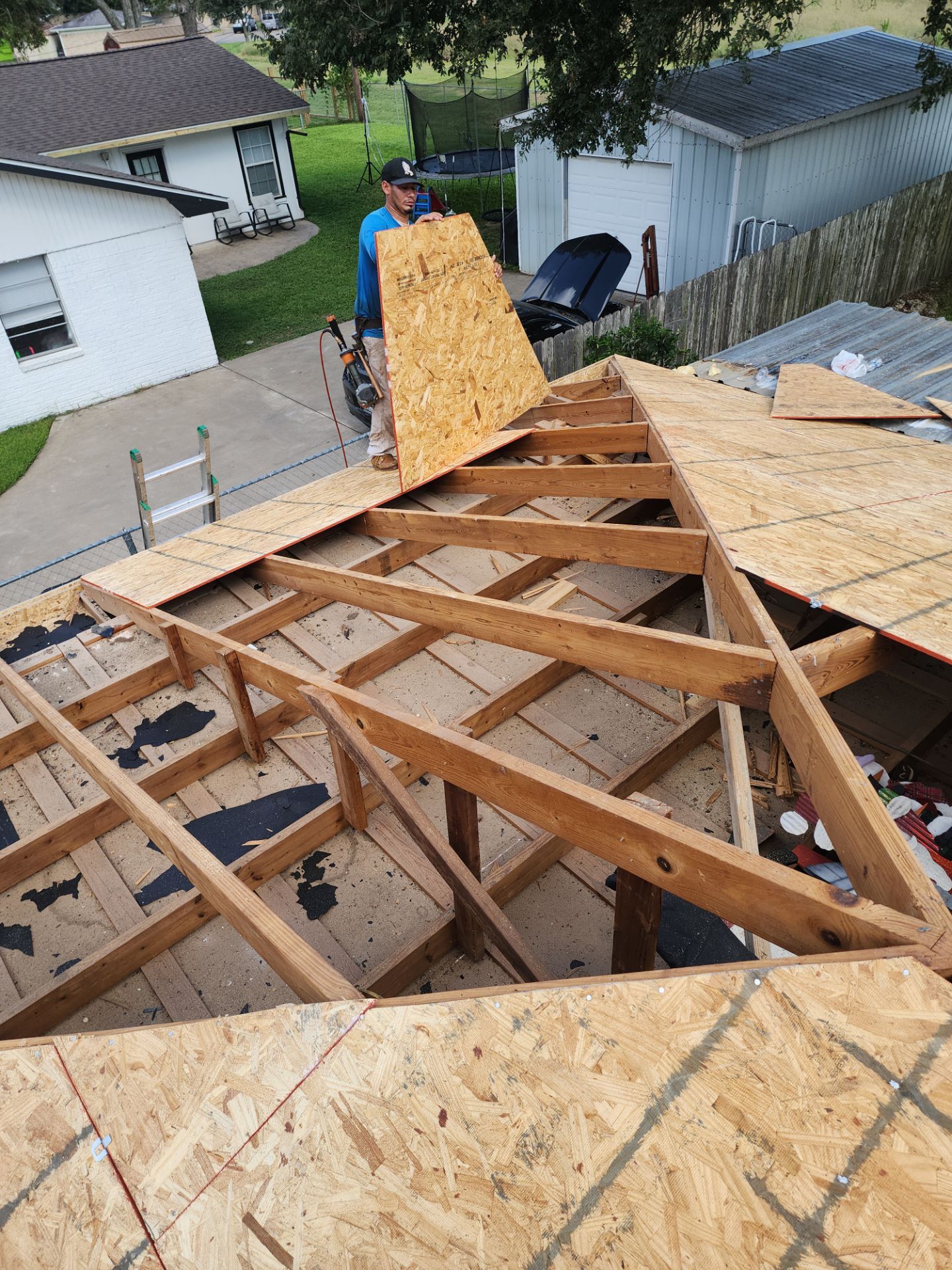 Residential Roofing Installation using Owen's Corning Duration (Lifetime) Shingles by Roof Repair Company
