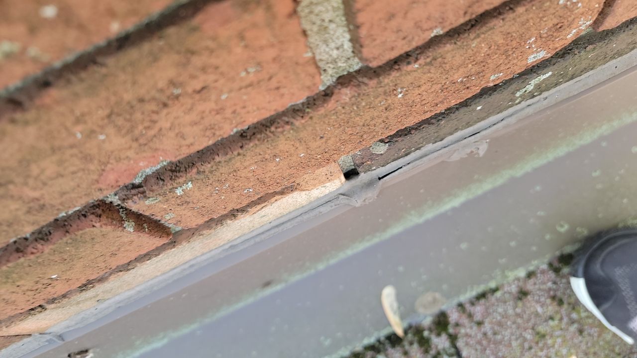 Atlas Pinnacle Pristine Scotchgard: Hearthstone Drip Edge: Black by Eagle Eye Roofing