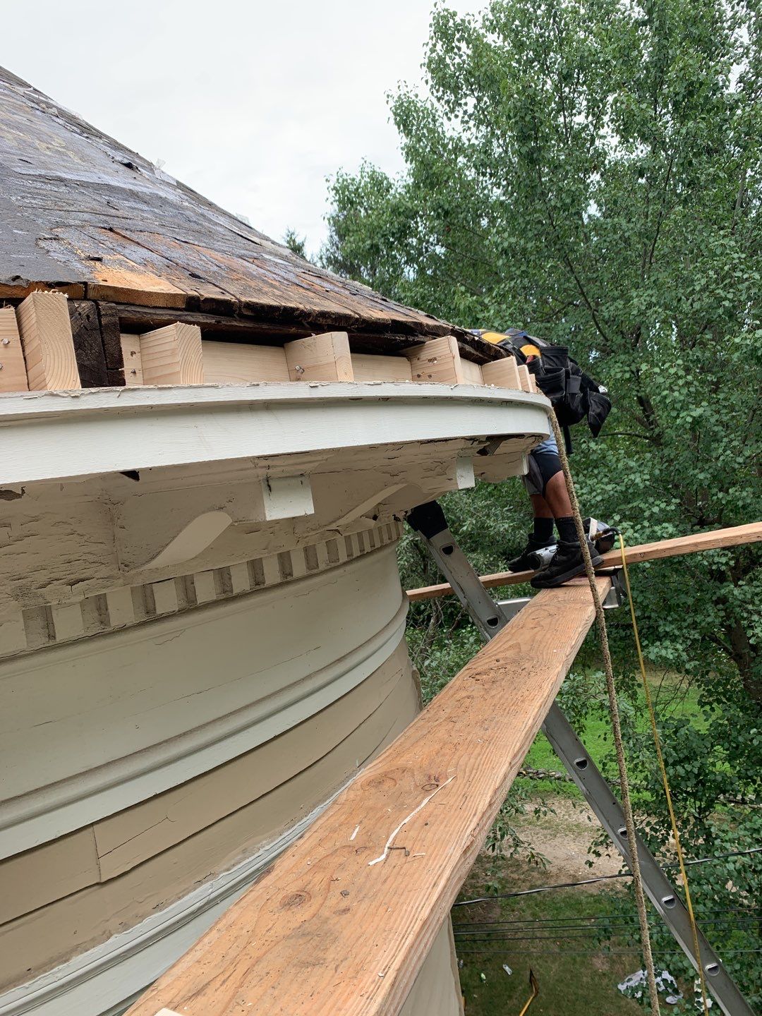 Mansfield, MA, Roof Repair by Master Roof Inc