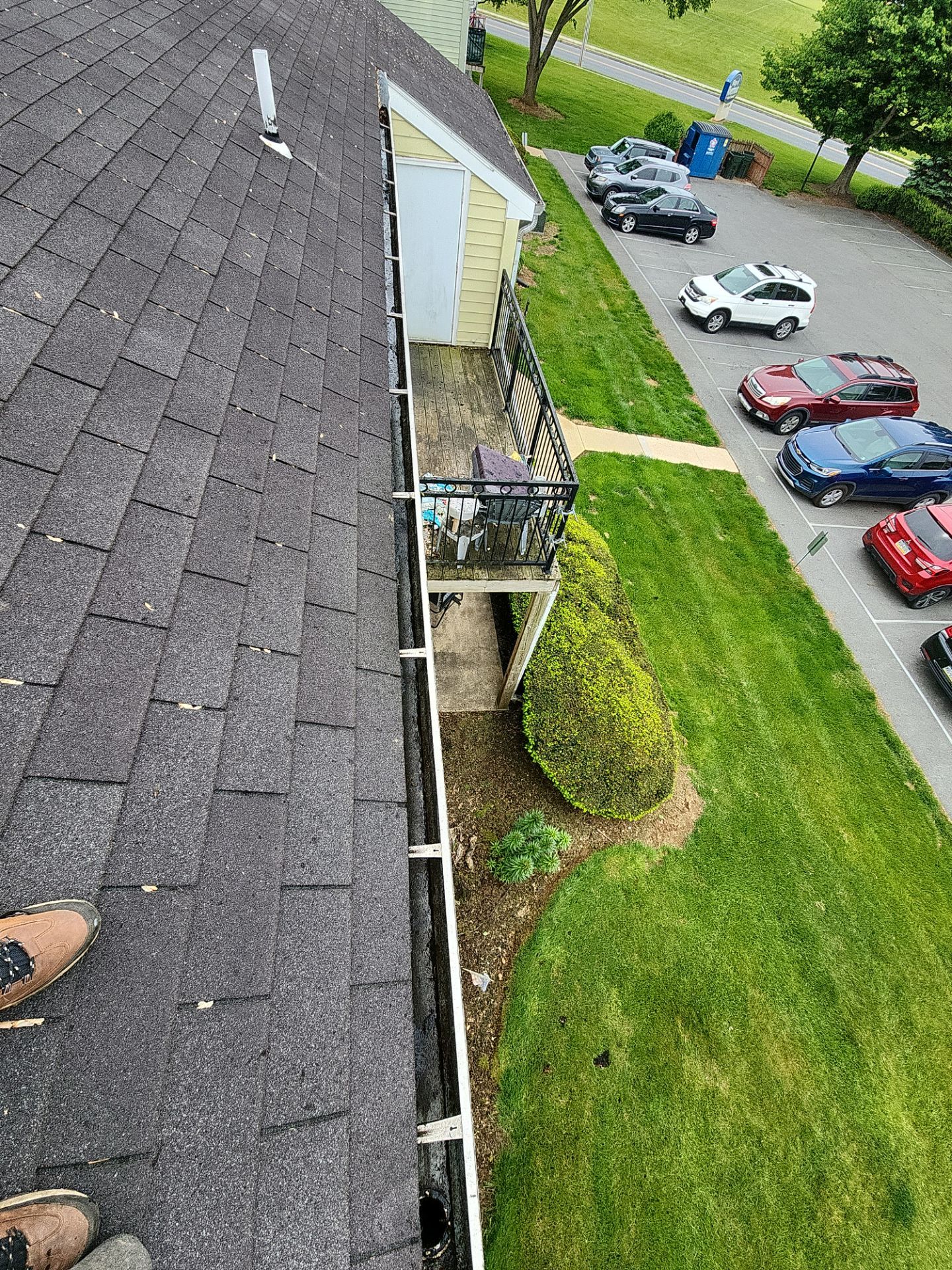 Commercial gutter cleaning Worcester after photo with clean gutters