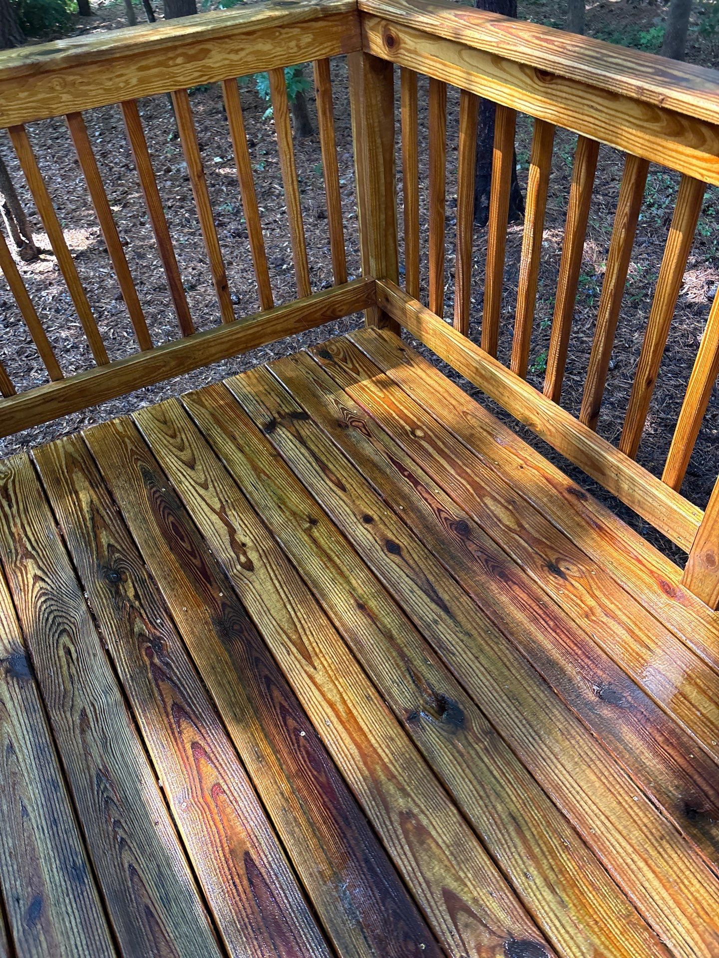 Wood Deck using Wood Sealant by DuraSeal