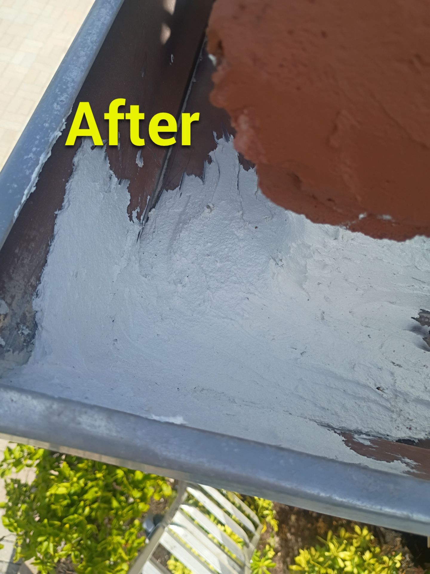 Aluminum Seamless Gutters using seal gutters in Fort Myers FL by Gutter Professors