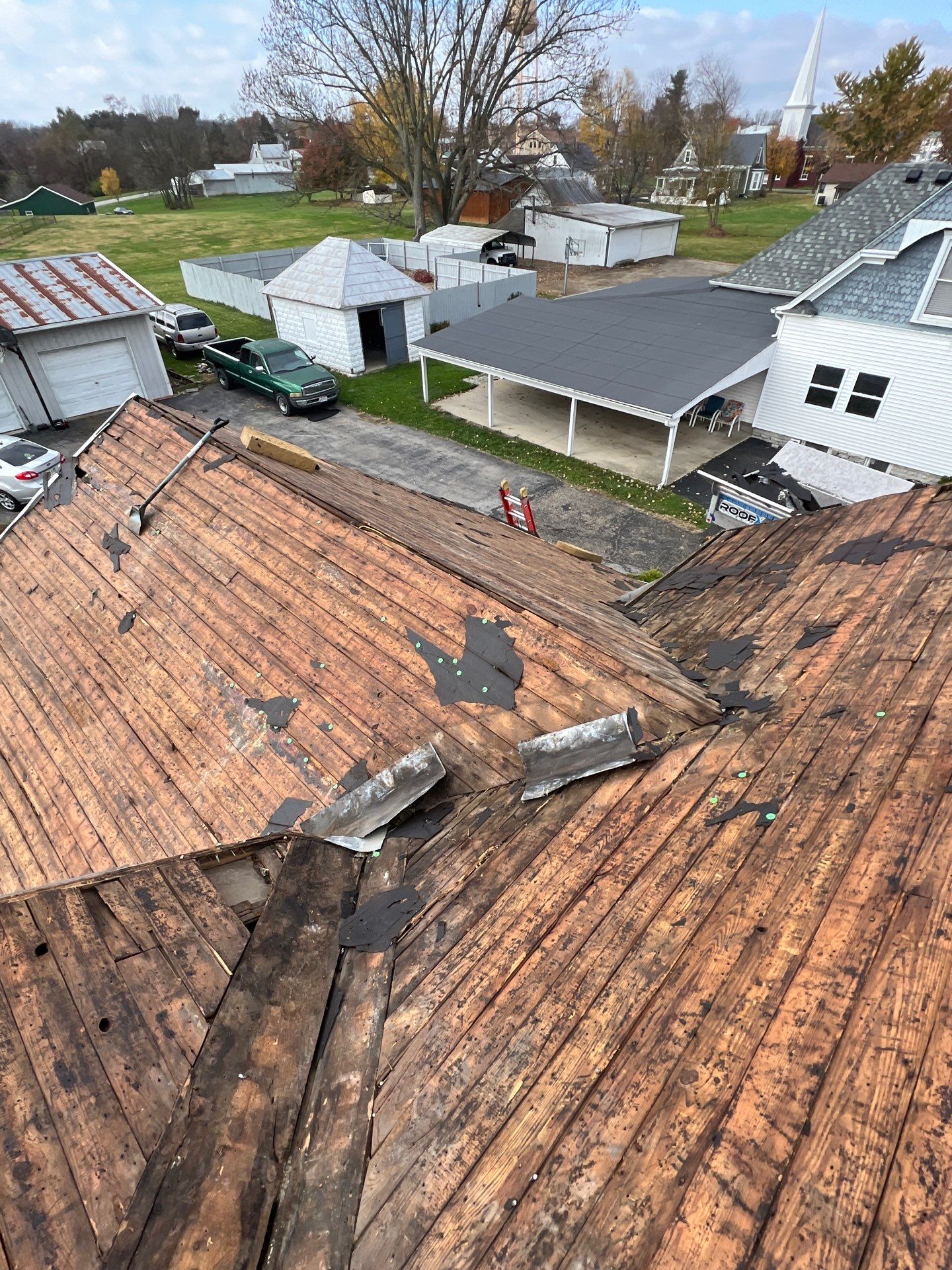 Residential Roofing Installation using Duration Series Shingles - Slatestone Gray by RoofX 