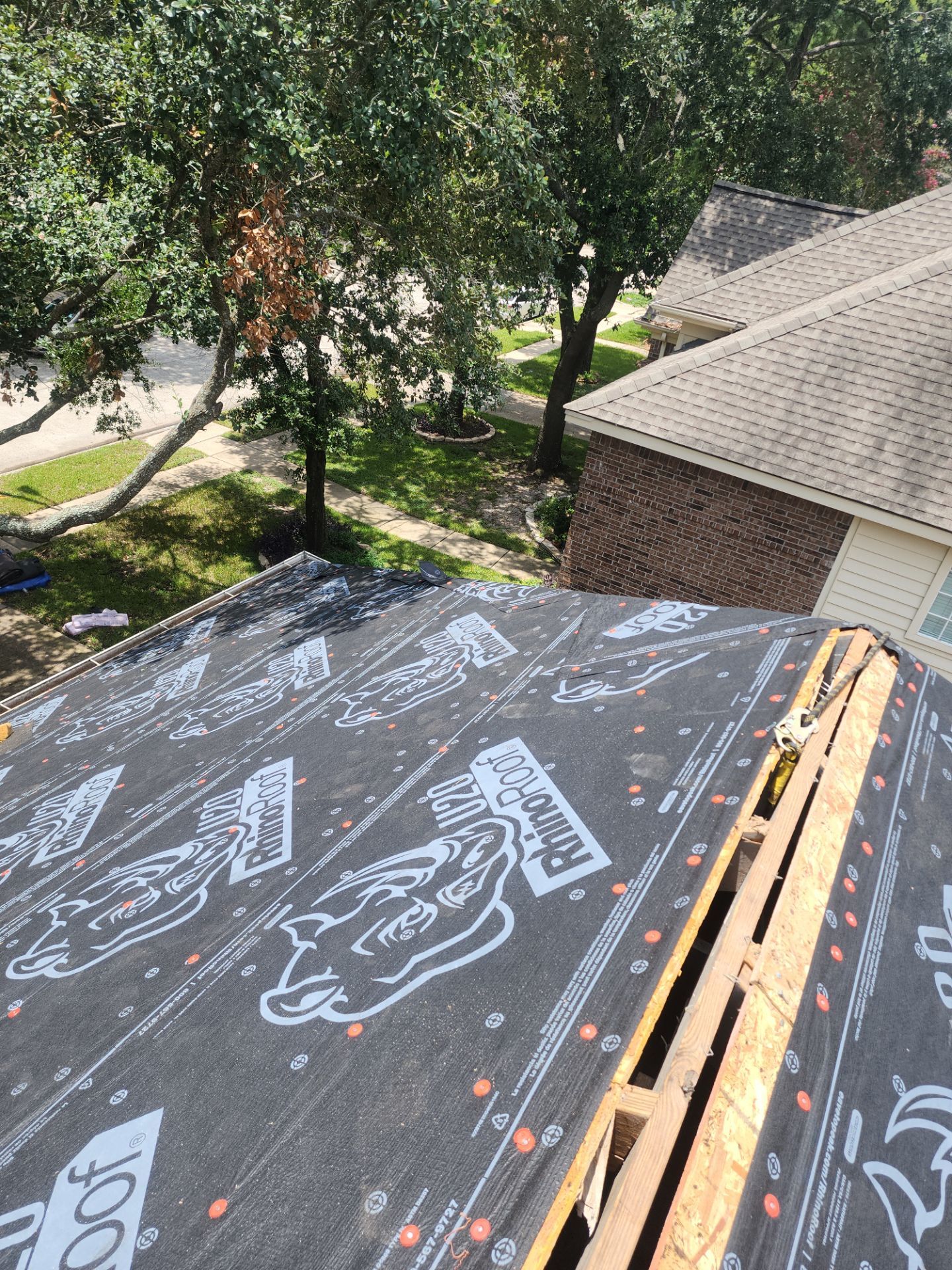 Residential Roofing Installation using Owen's Corning Duration (Lifetime) Shingles by Roof Repair Company