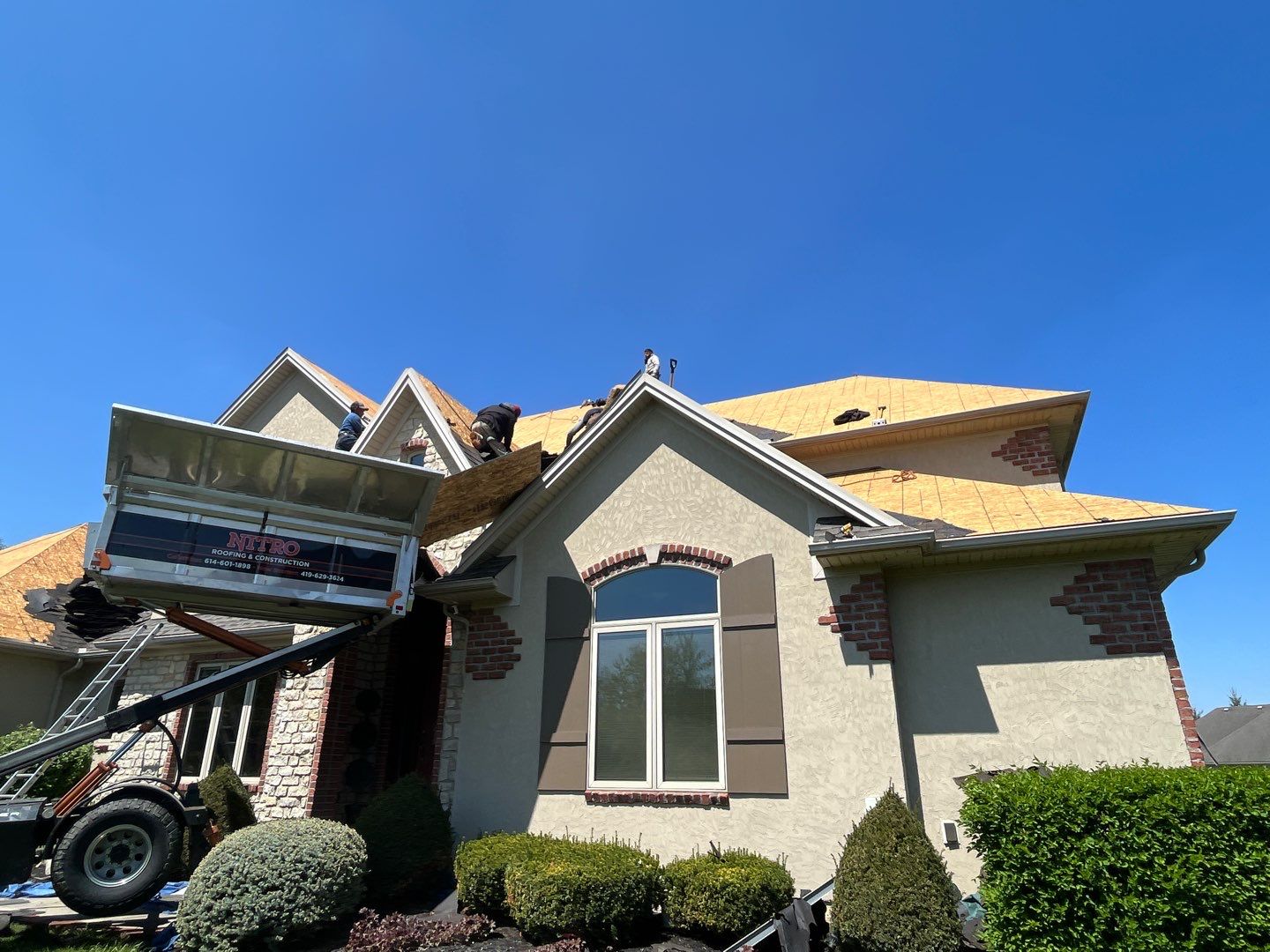 Residential Roofing Installation using GAF Timberline HDZ Weathered Wood by Nitro Roofing and Construction
