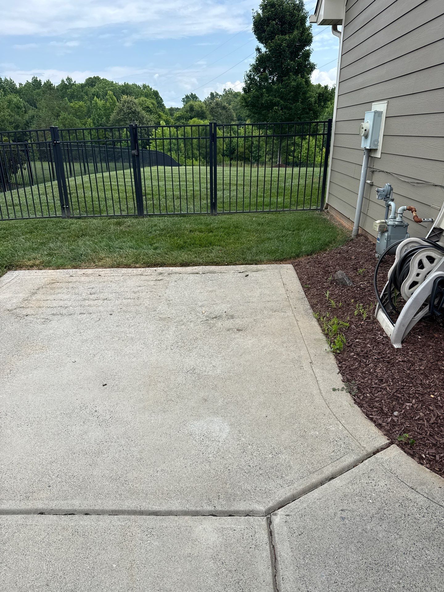 KB Home Improvement by Badger Hauling