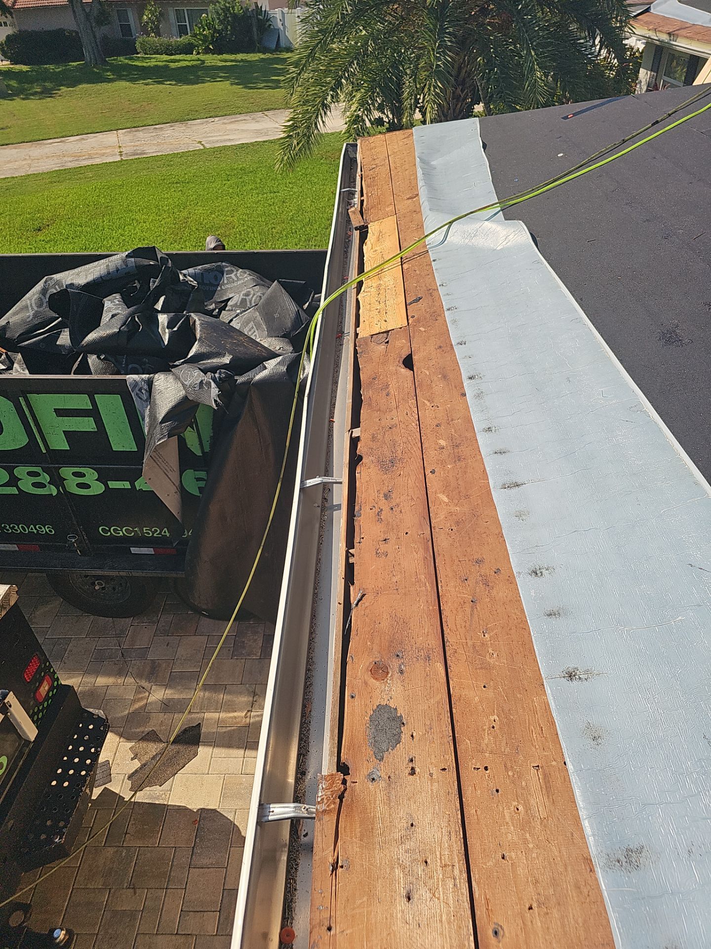 Project in St. Petersburg 33702 by Mitchell Roofing Company LLC 