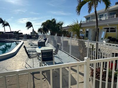 Aluminum Fence Installation using 2-Rail 4ft White Aluminum Fence