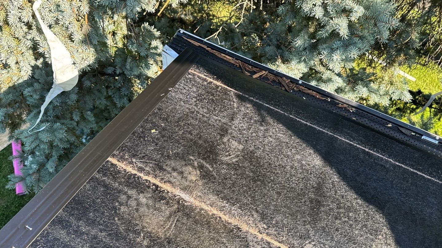 Roof Replacement using Owens Corning Onyx Black by 180 Contractors