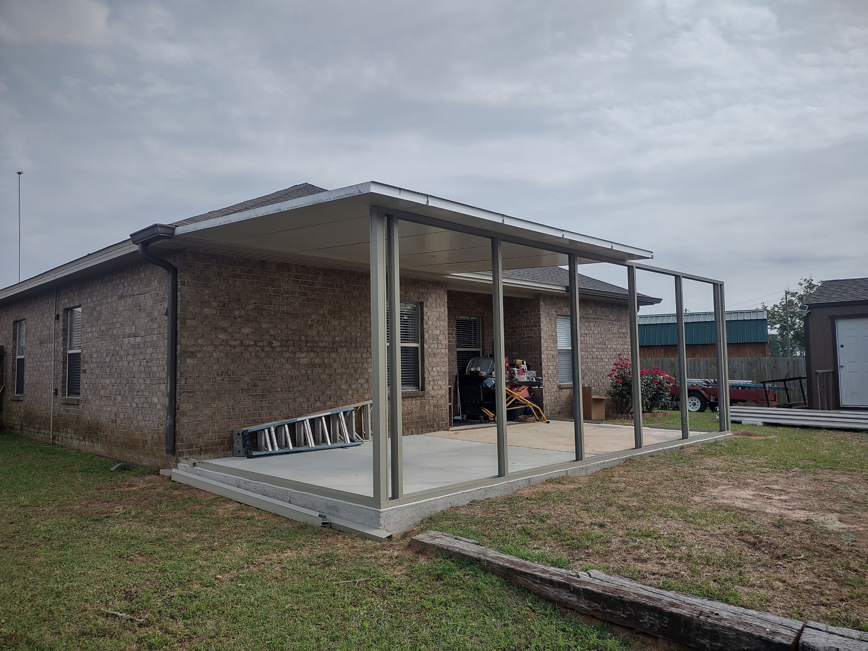 Glass Room using Colorbeam in Robertsdale, AL by Titan Sunrooms