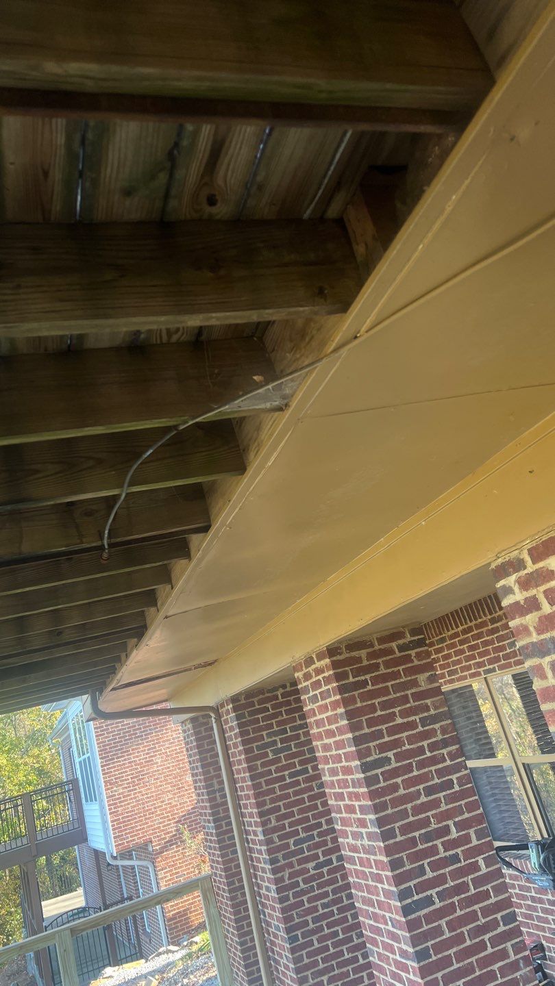 Shades Crest - Deck by Pillar and Pine