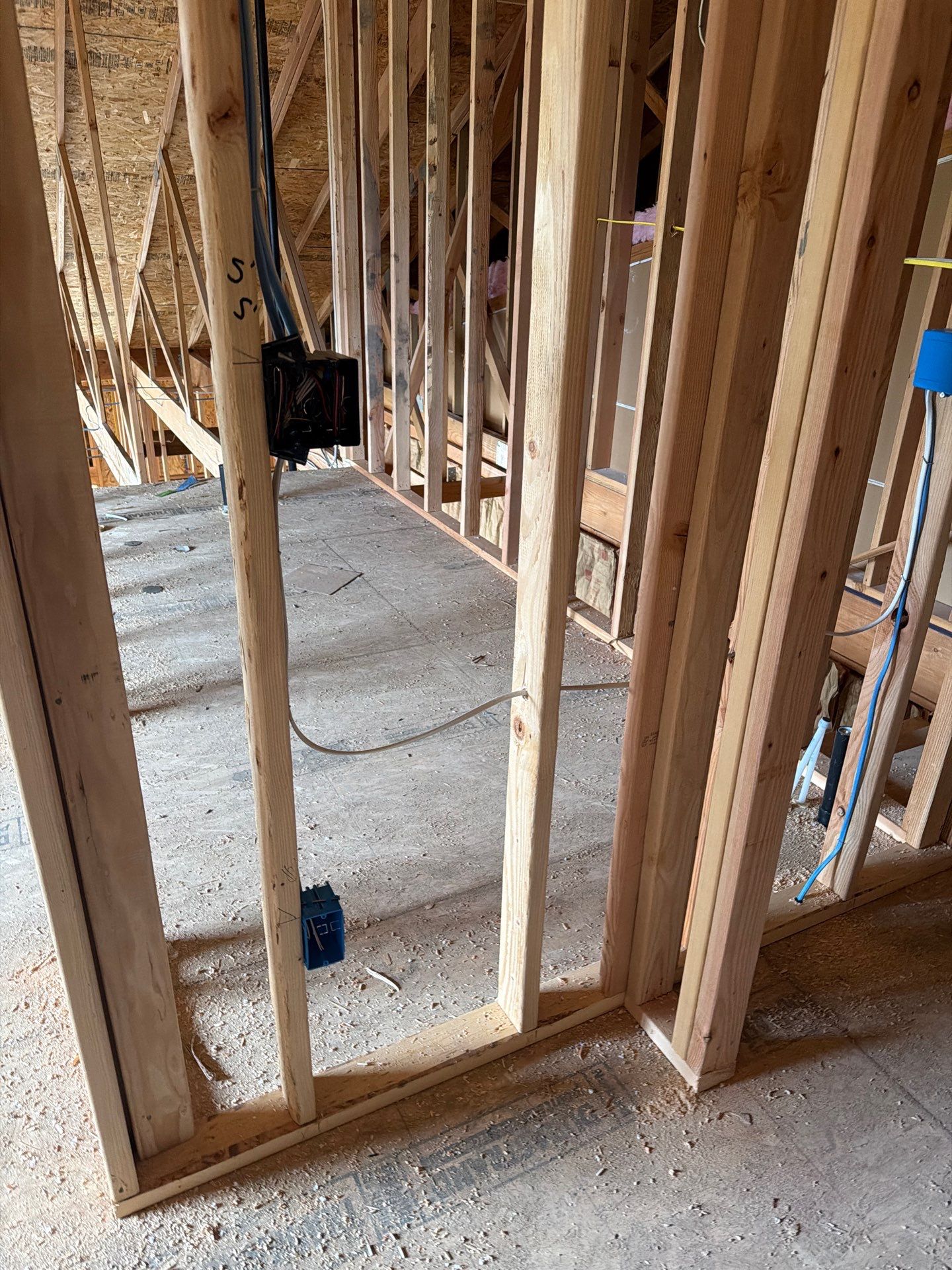 Remodel in Powell Butte by Z.O.E. Electric LLC