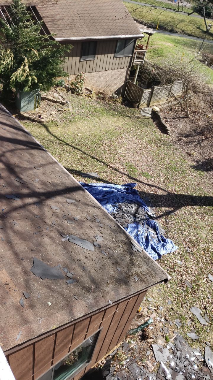 Reston CertainTeed Landmark Resawn Shake New Roof Installation & Siding/Trim Repairs by RM Banning, Inc.