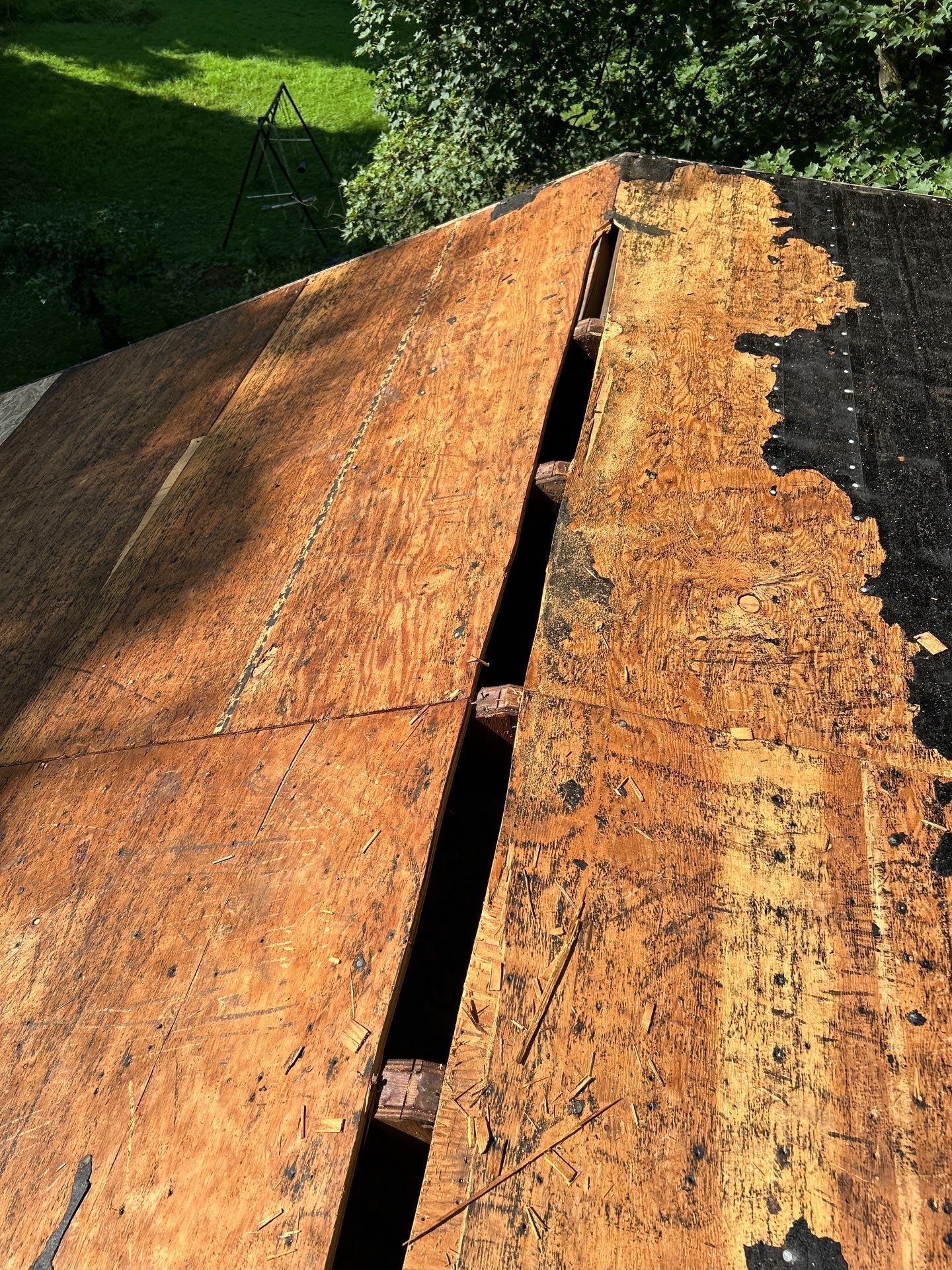 Residential Roofing Installation using GAF Timberline HDZ Shakewood by Rainstoppers Roofing