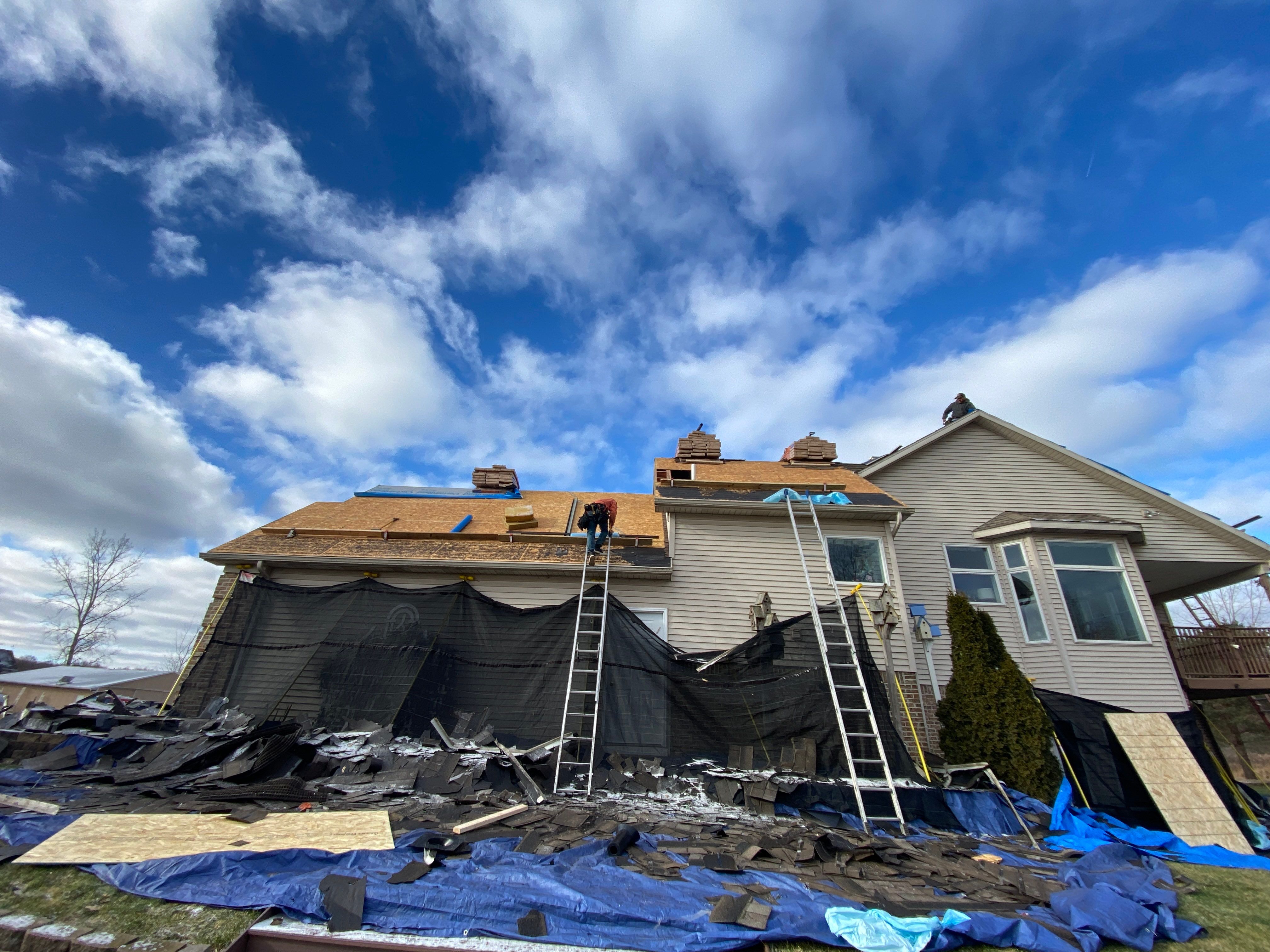 Roof Replacement using CertainTeed Landmark Pro by 180 Contractors