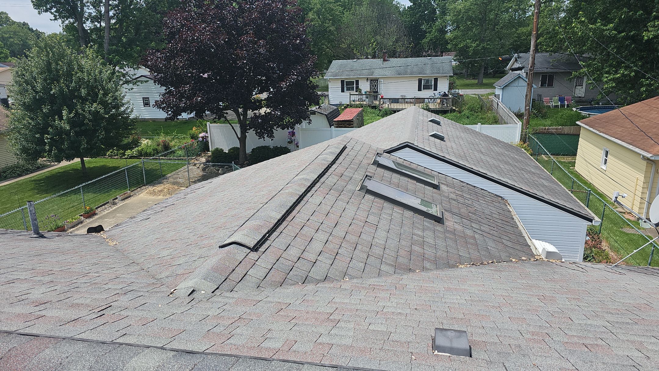 ATLAS PINNACLE COLOR: SCOTCHGARD BLACK SHADOW by Eagle Eye Roofing