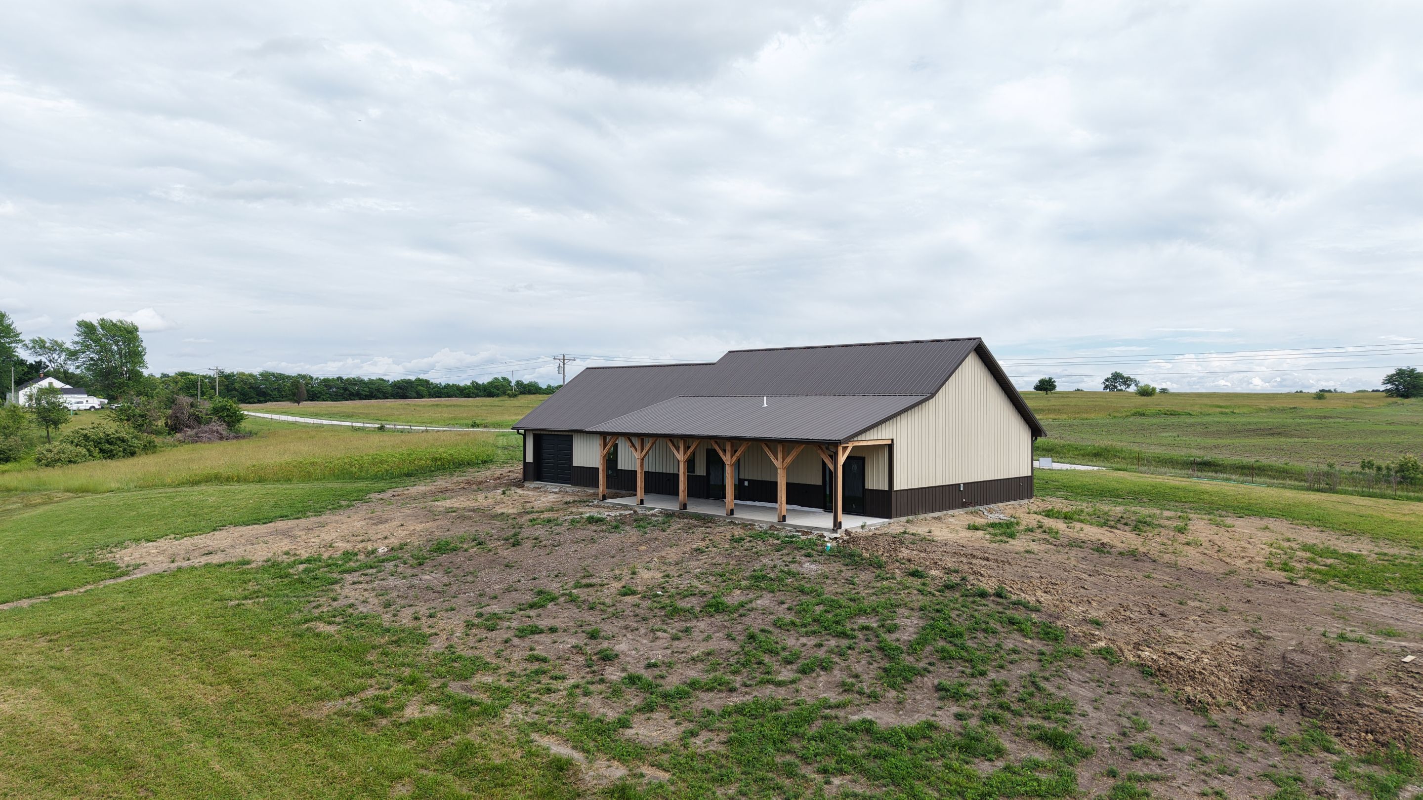 Whitaker Barndo by Graber Custom Structures