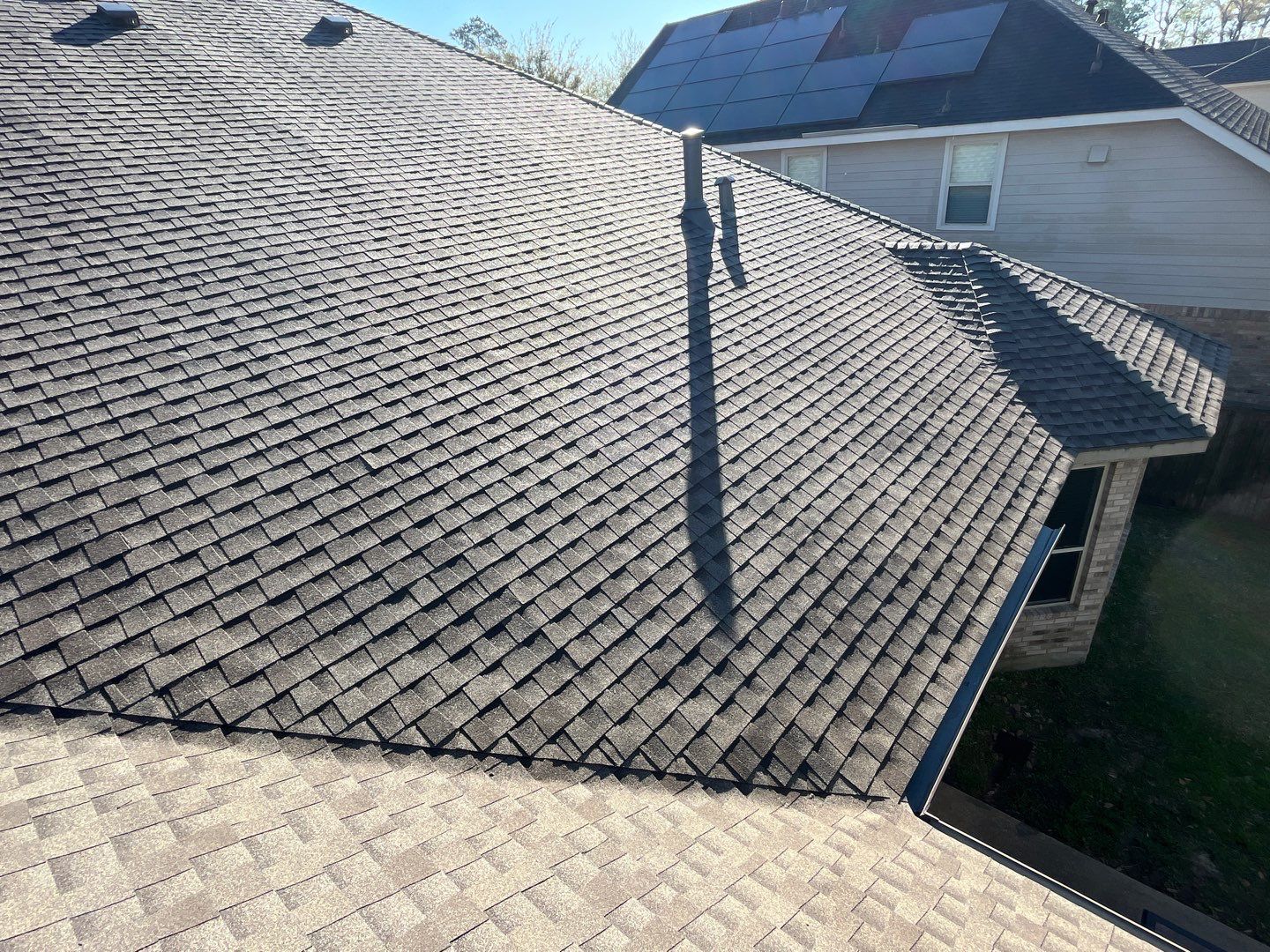 GAF HDZ - Weathered Wood by Elite Roofing LLC